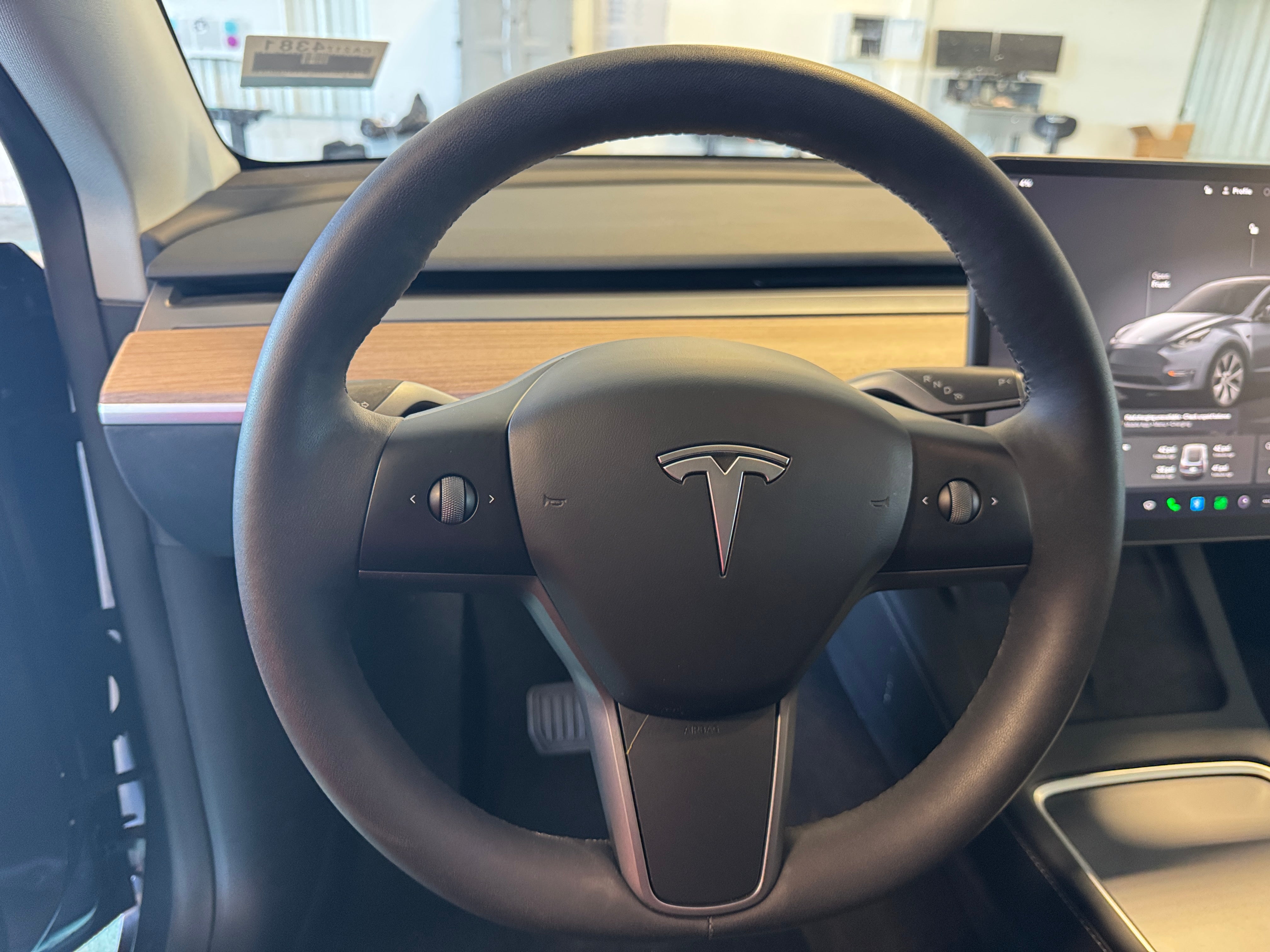 2023 Tesla Model Y Long Range 3
