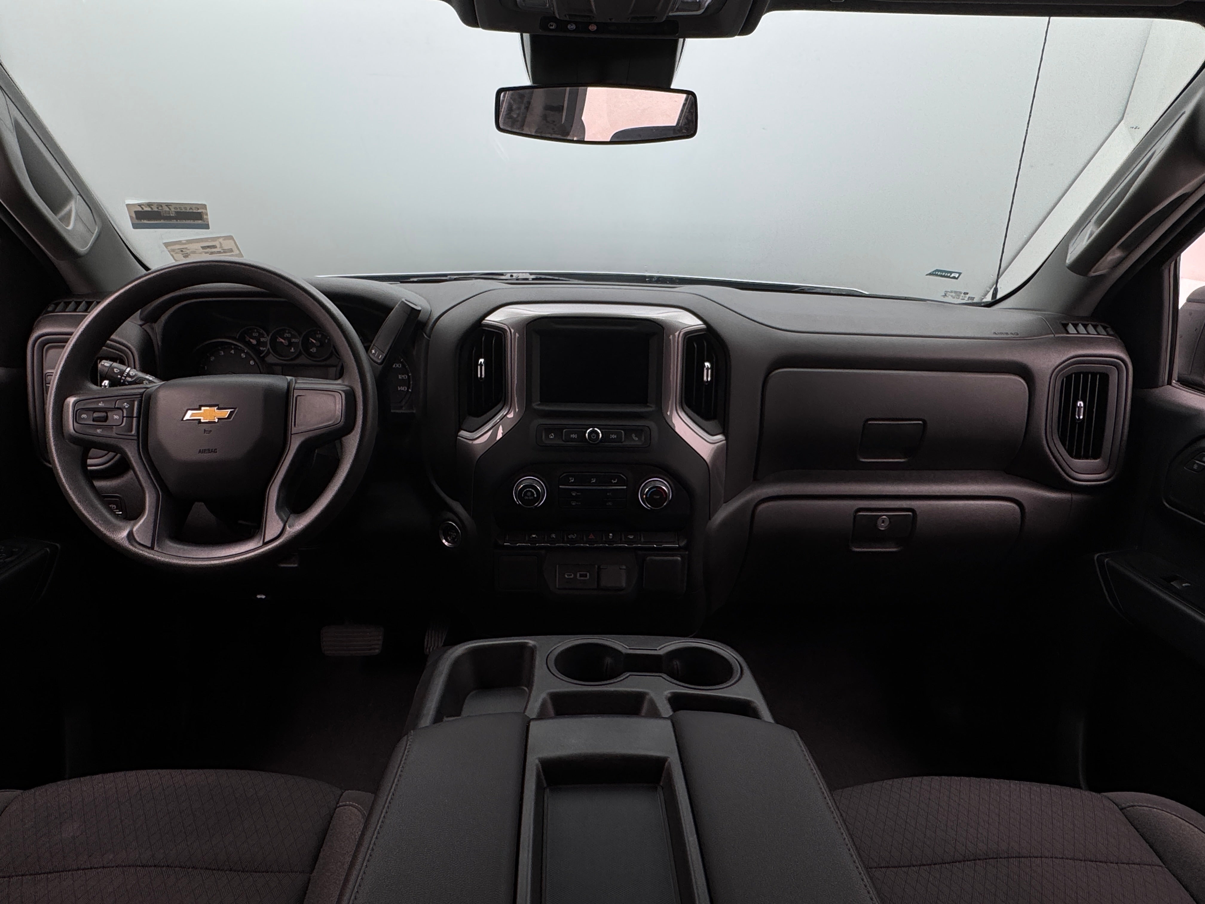 2022 Chevrolet Silverado 1500 Custom 3