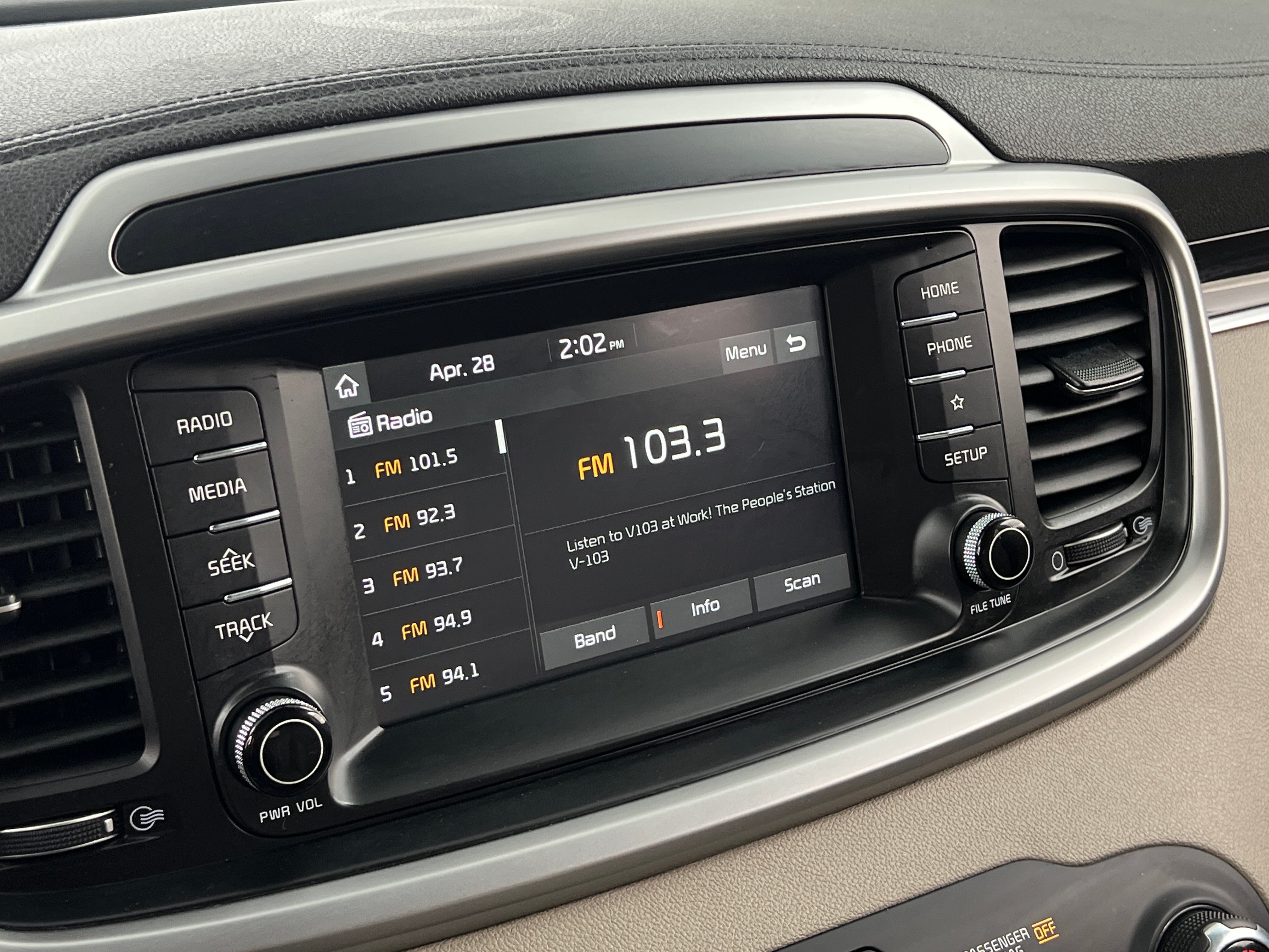 2020 Kia Sorento EX 3