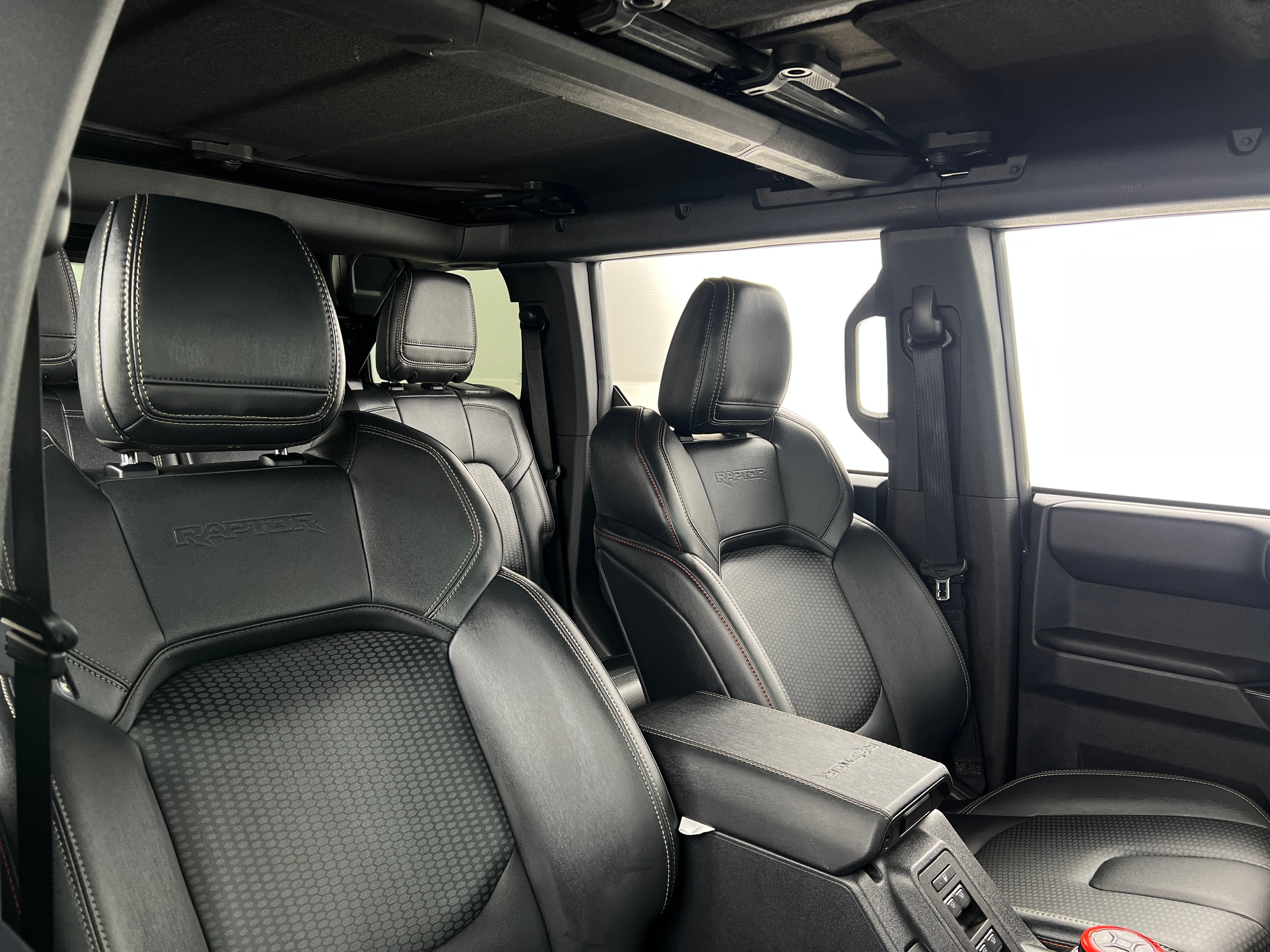 2023 Ford Bronco Raptor 2