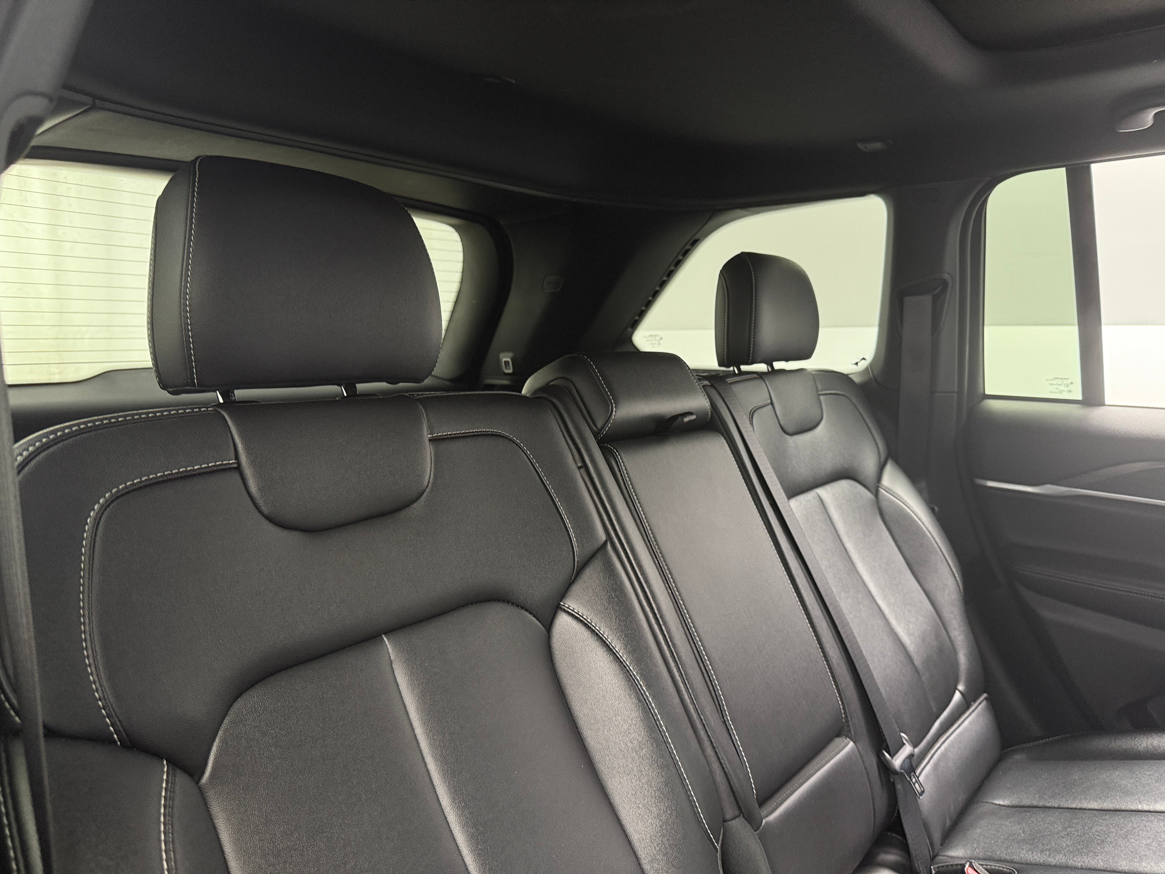 2024 Jeep Grand Cherokee Limited Edition 5