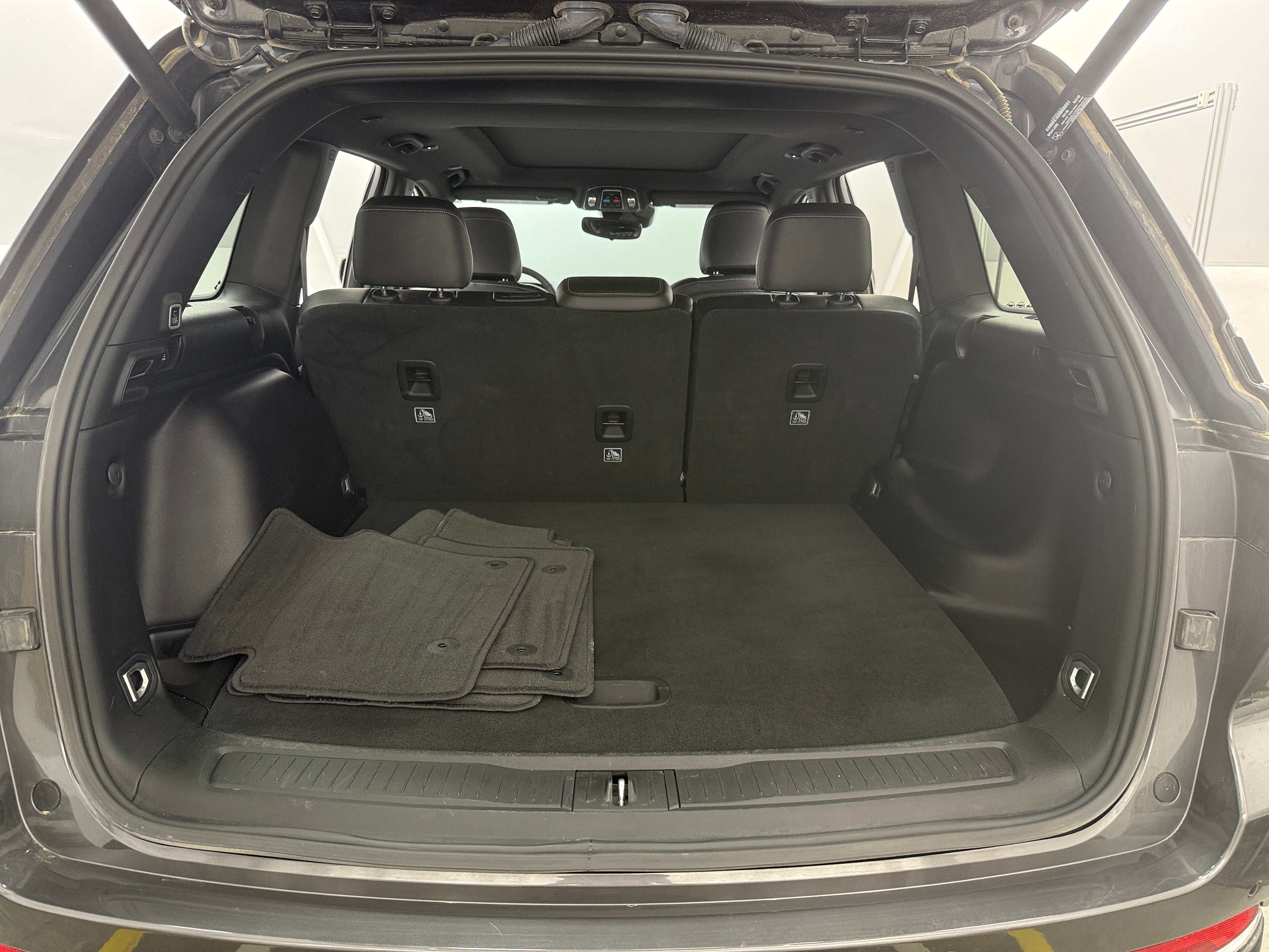2024 Jeep Grand Cherokee Limited Edition 6