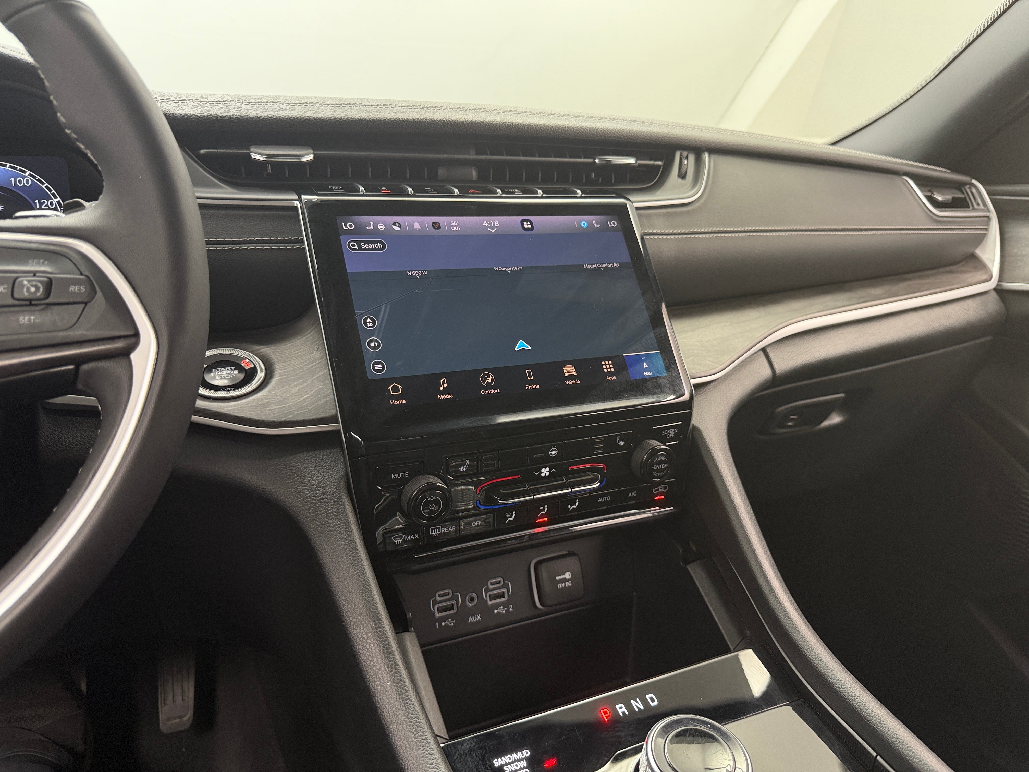 2024 Jeep Grand Cherokee Limited Edition 3
