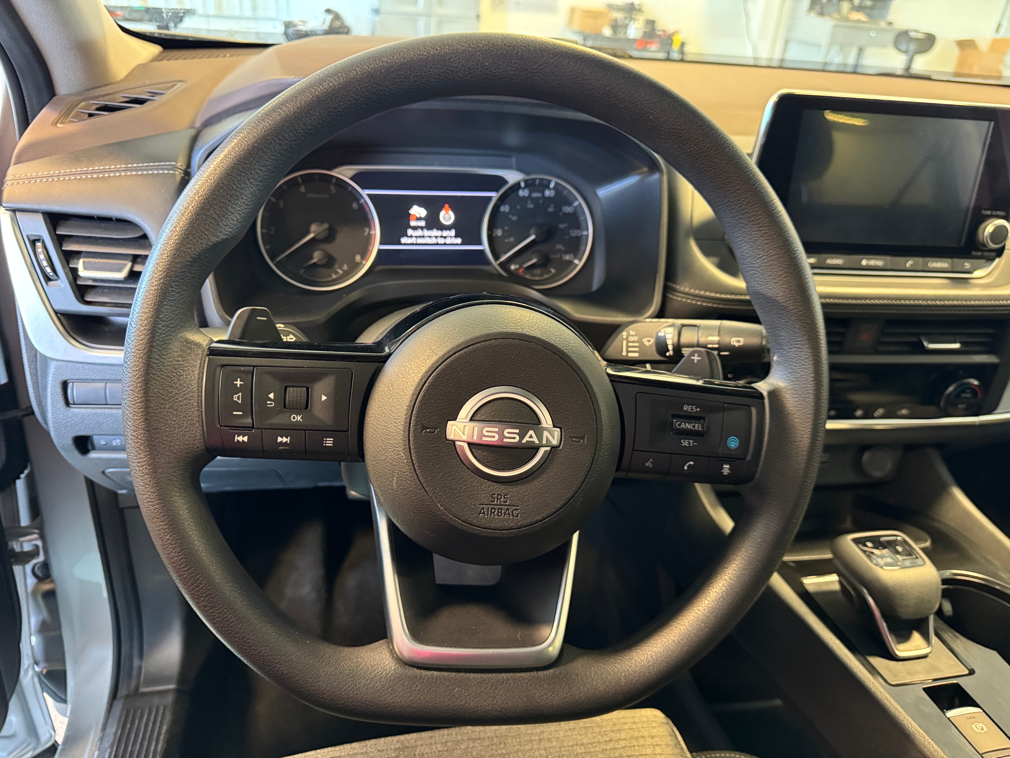 2023 Nissan Rogue SV 5