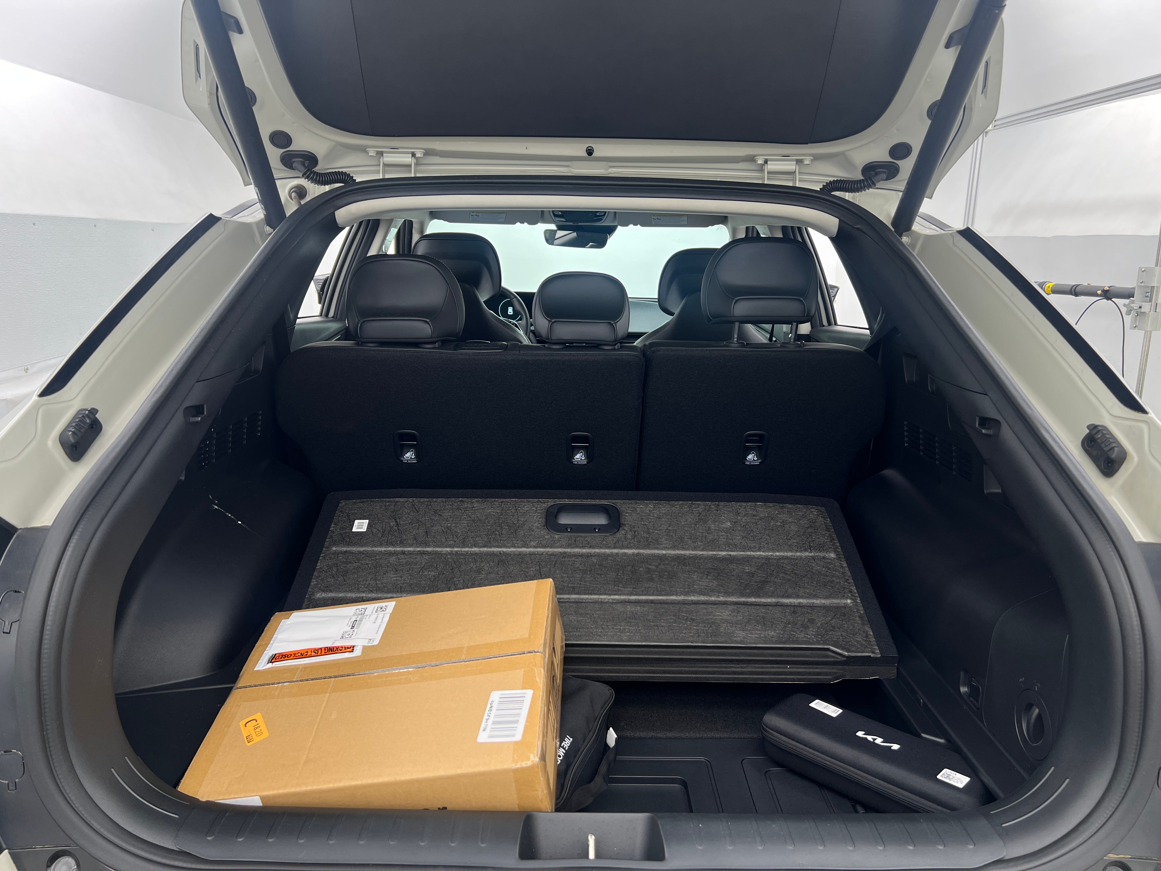 2022 Kia EV6 Wind 6