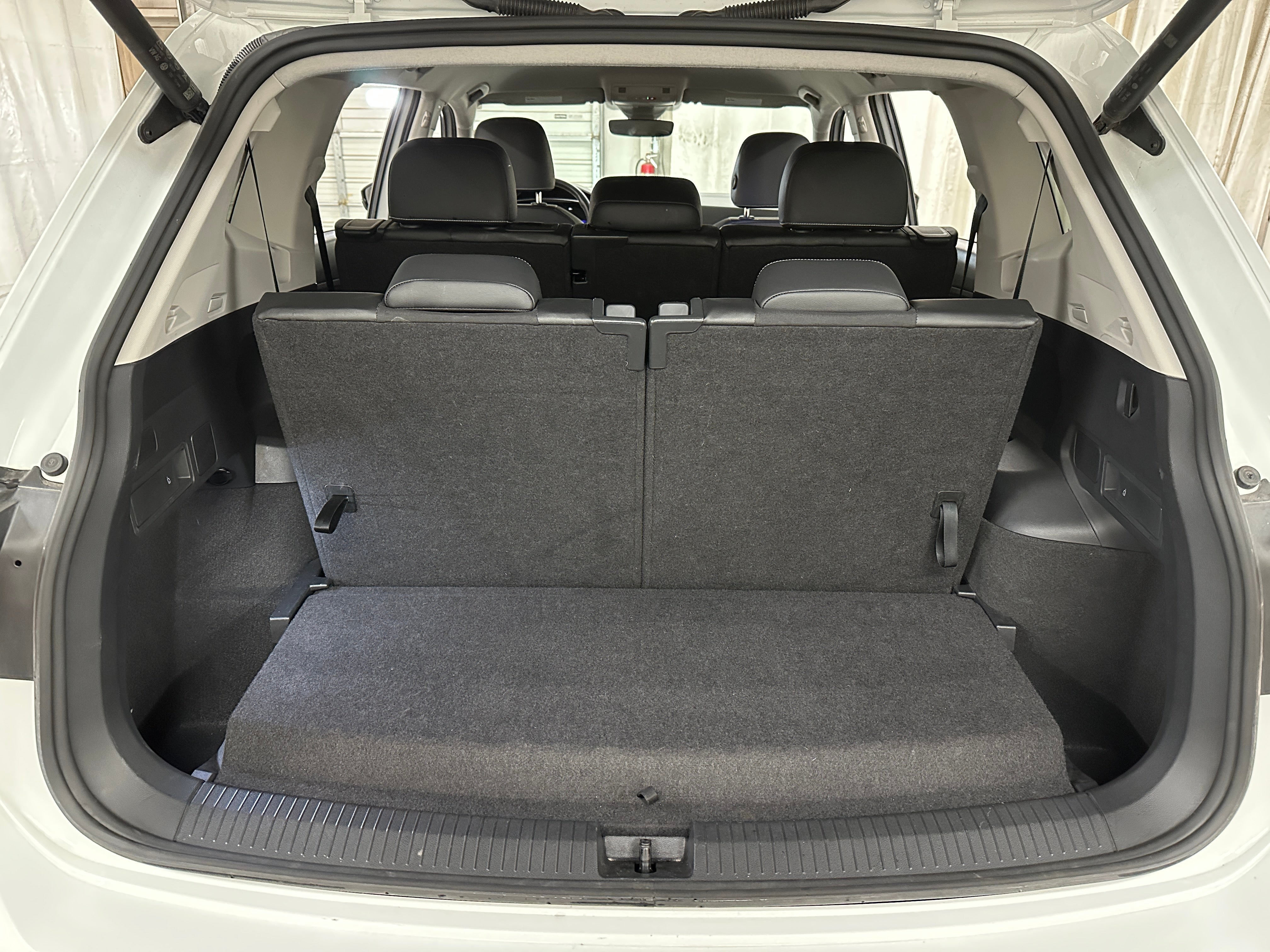 2024 Volkswagen Tiguan SE 6
