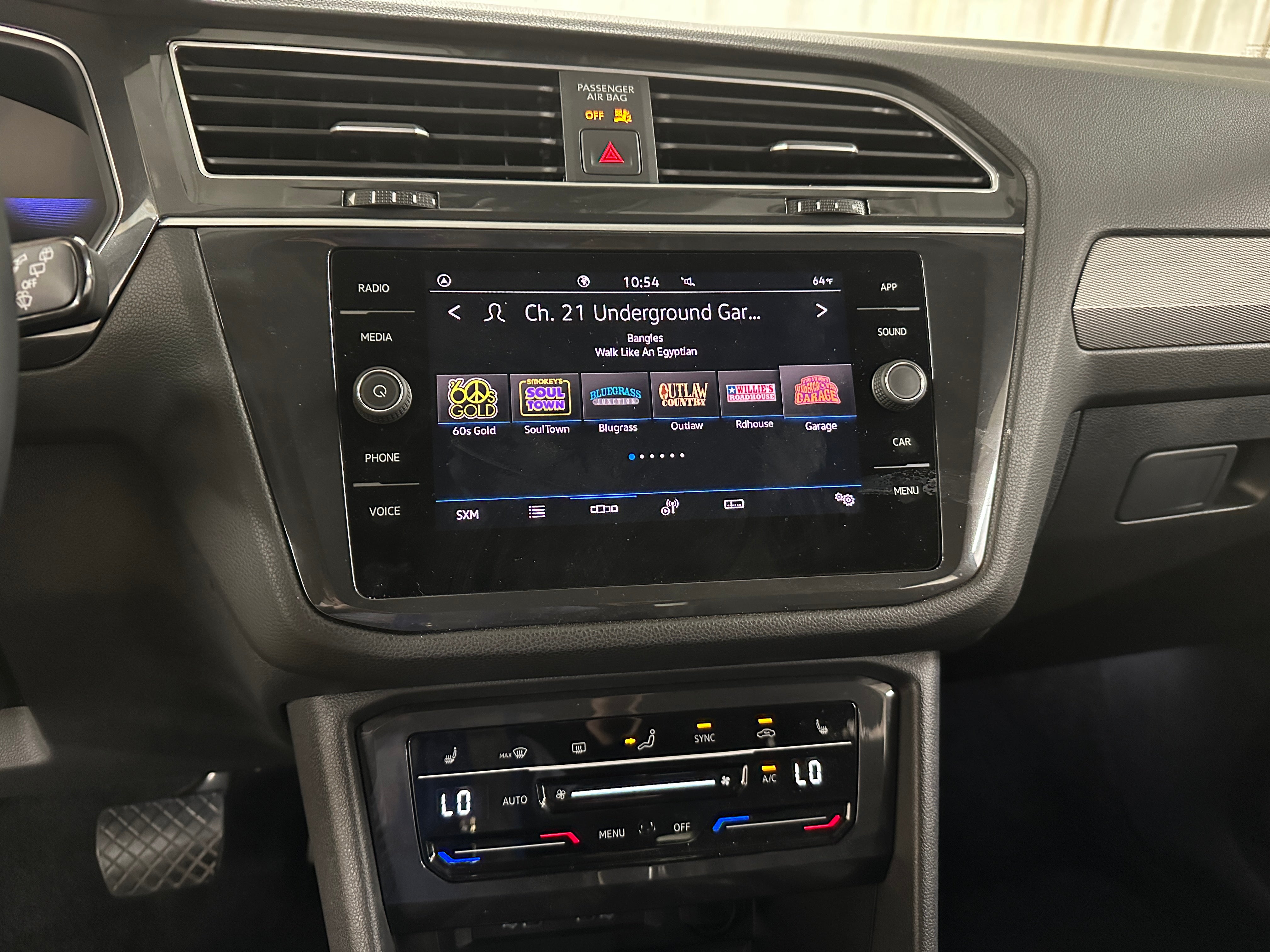 2024 Volkswagen Tiguan SE 3