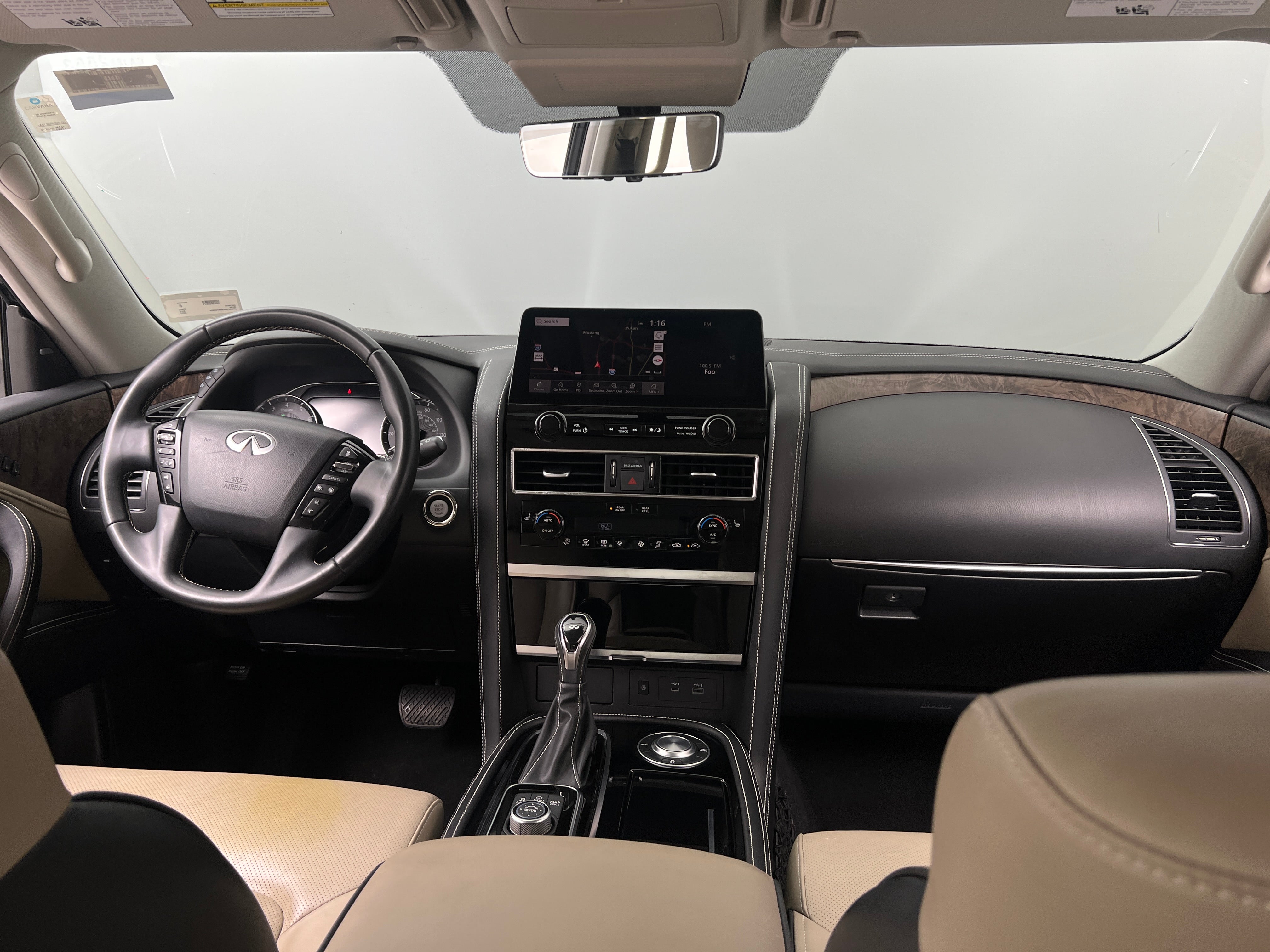 2022 INFINITI QX80 Premium Select 2