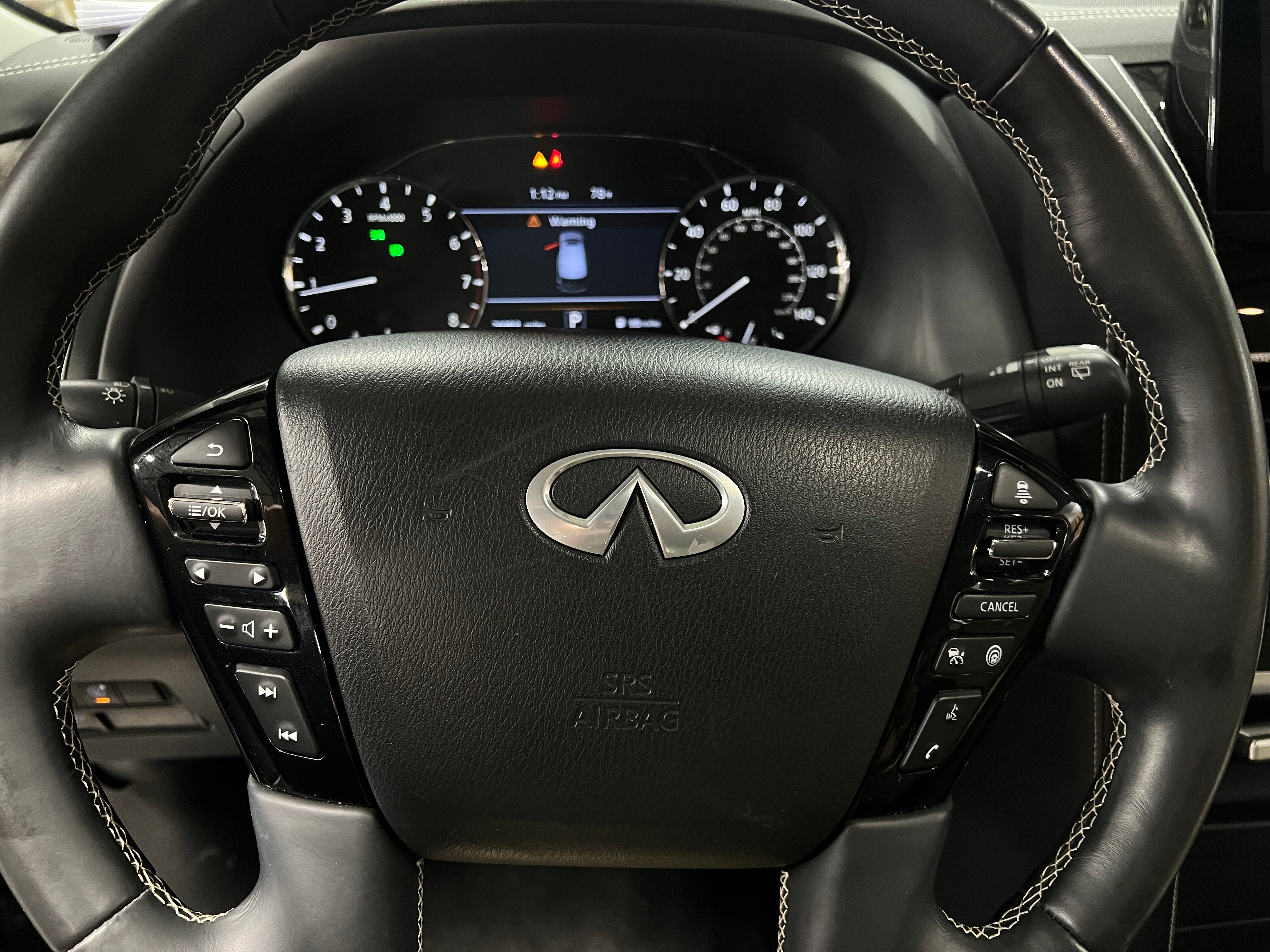 2022 INFINITI QX80 Premium Select 4