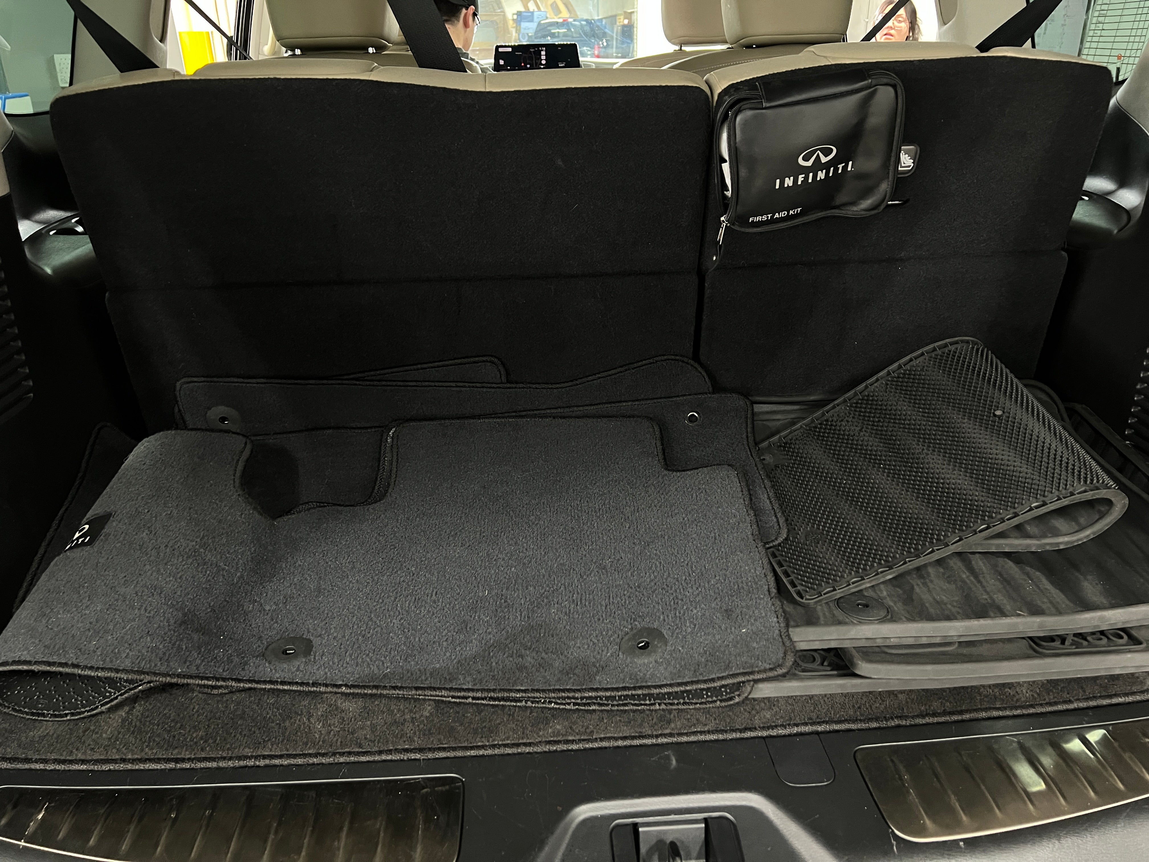 2022 INFINITI QX80 Premium Select 6