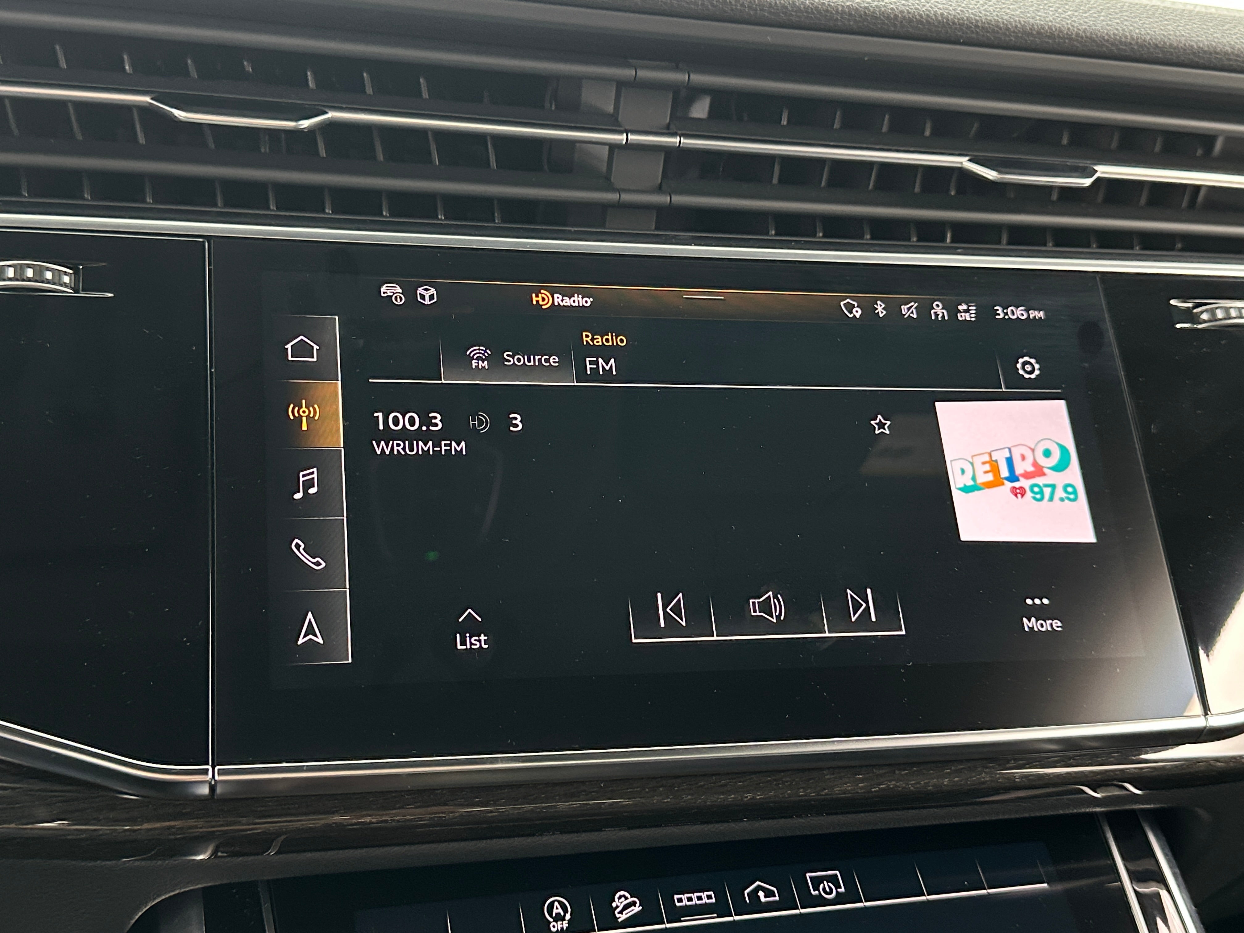 2023 Audi Q7 Premium Plus 3