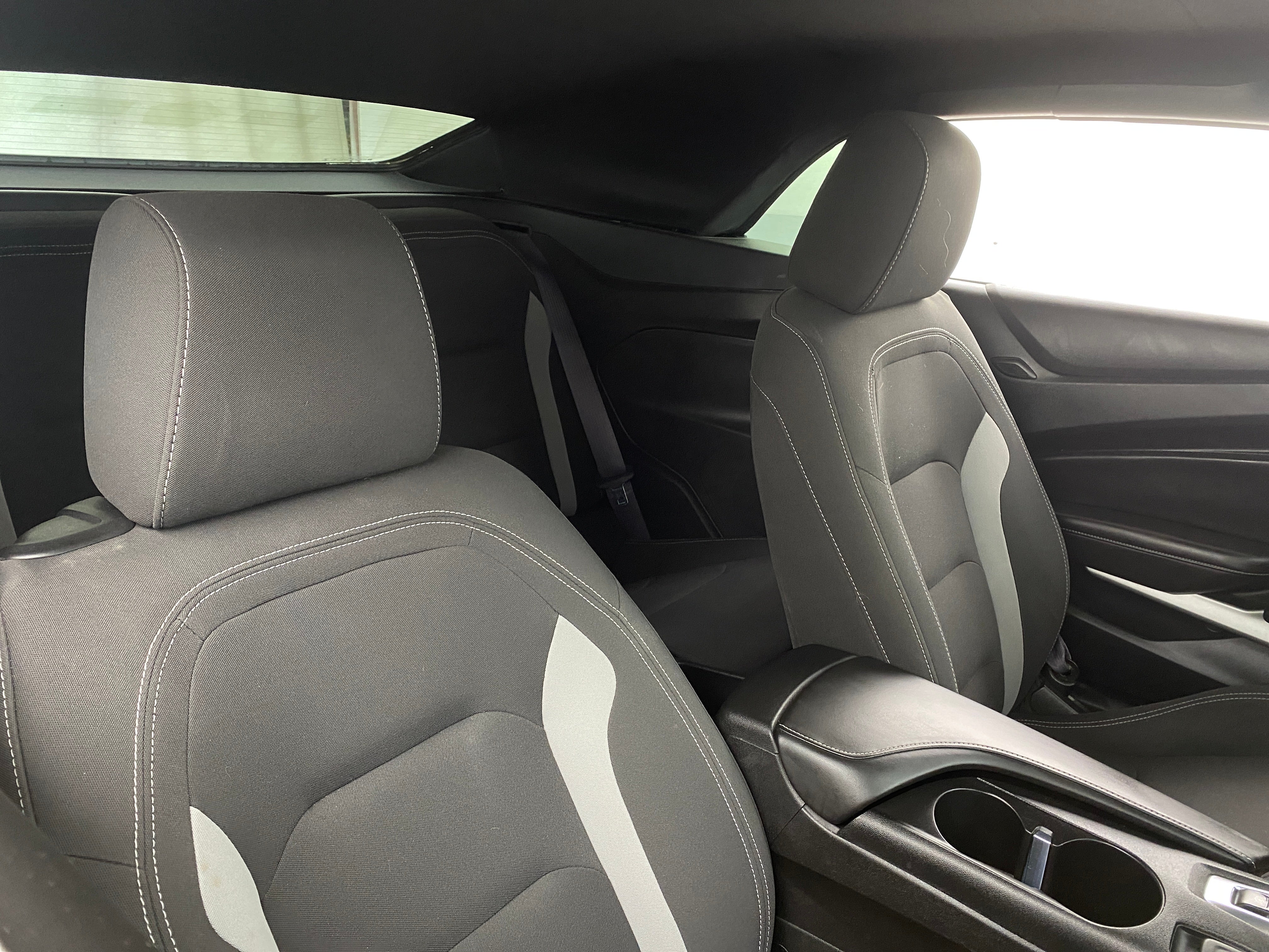 2017 Chevrolet Camaro SS 2