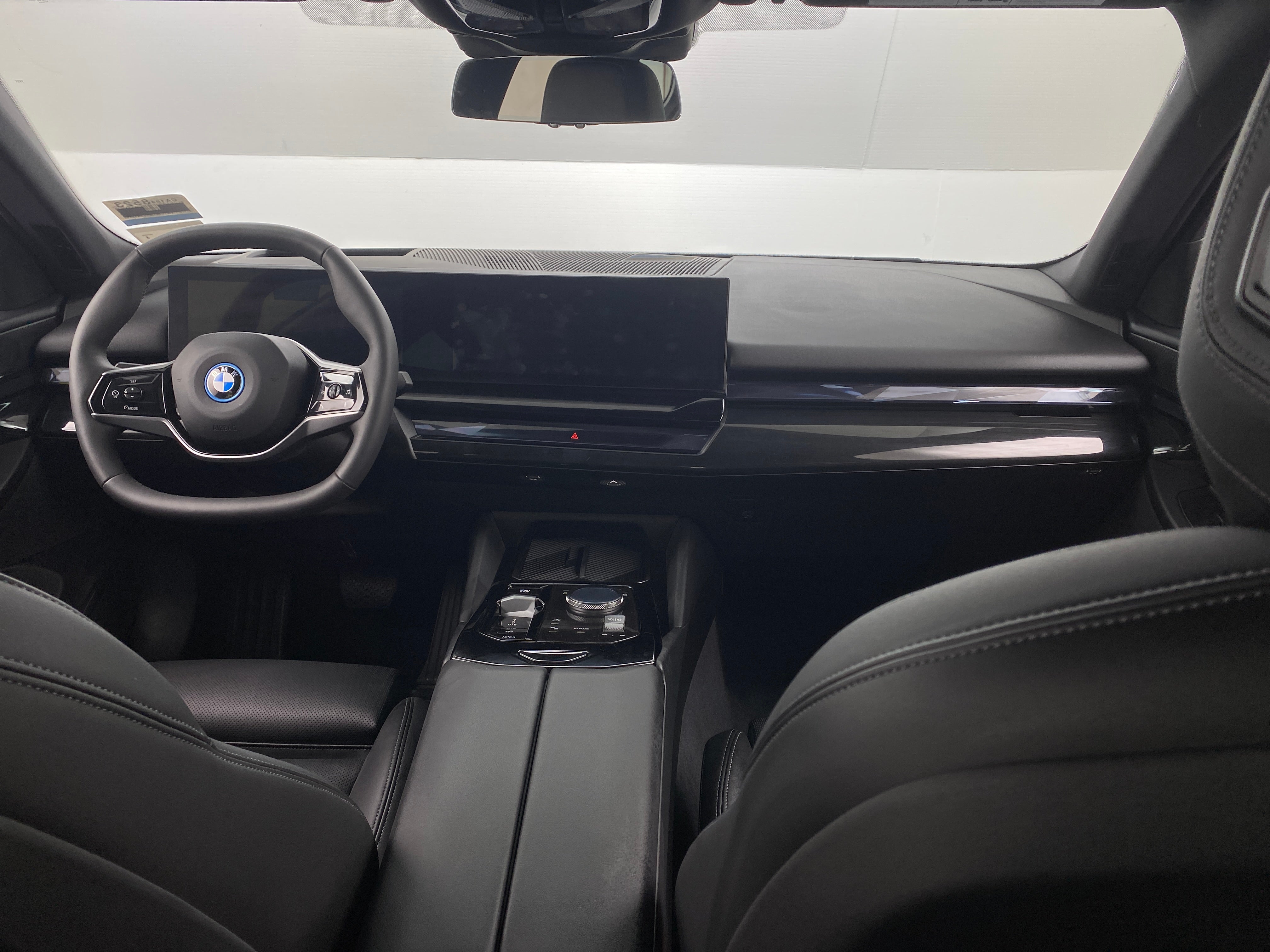2024 BMW i5 eDrive40 2