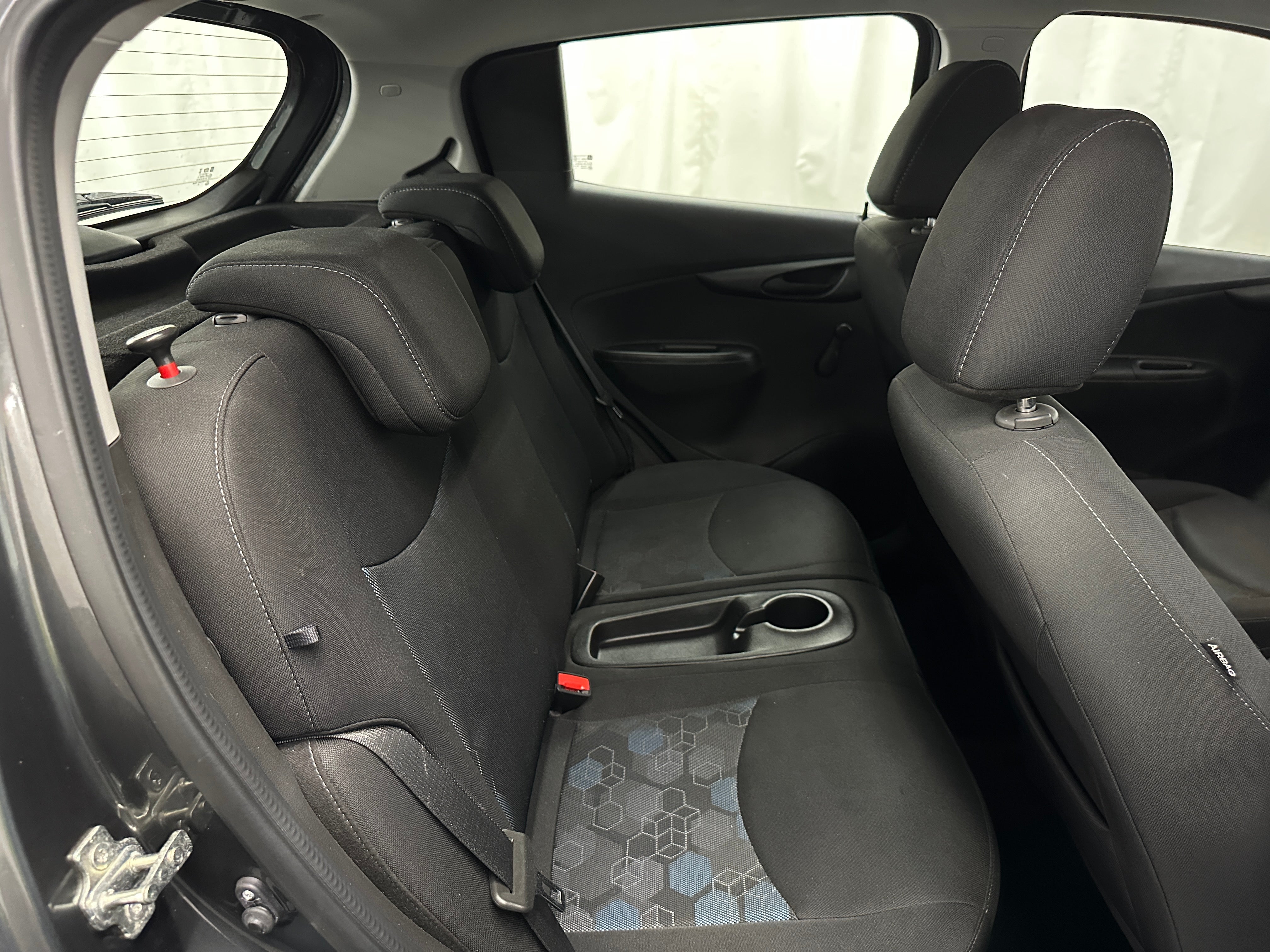 2018 Chevrolet Spark LS 6