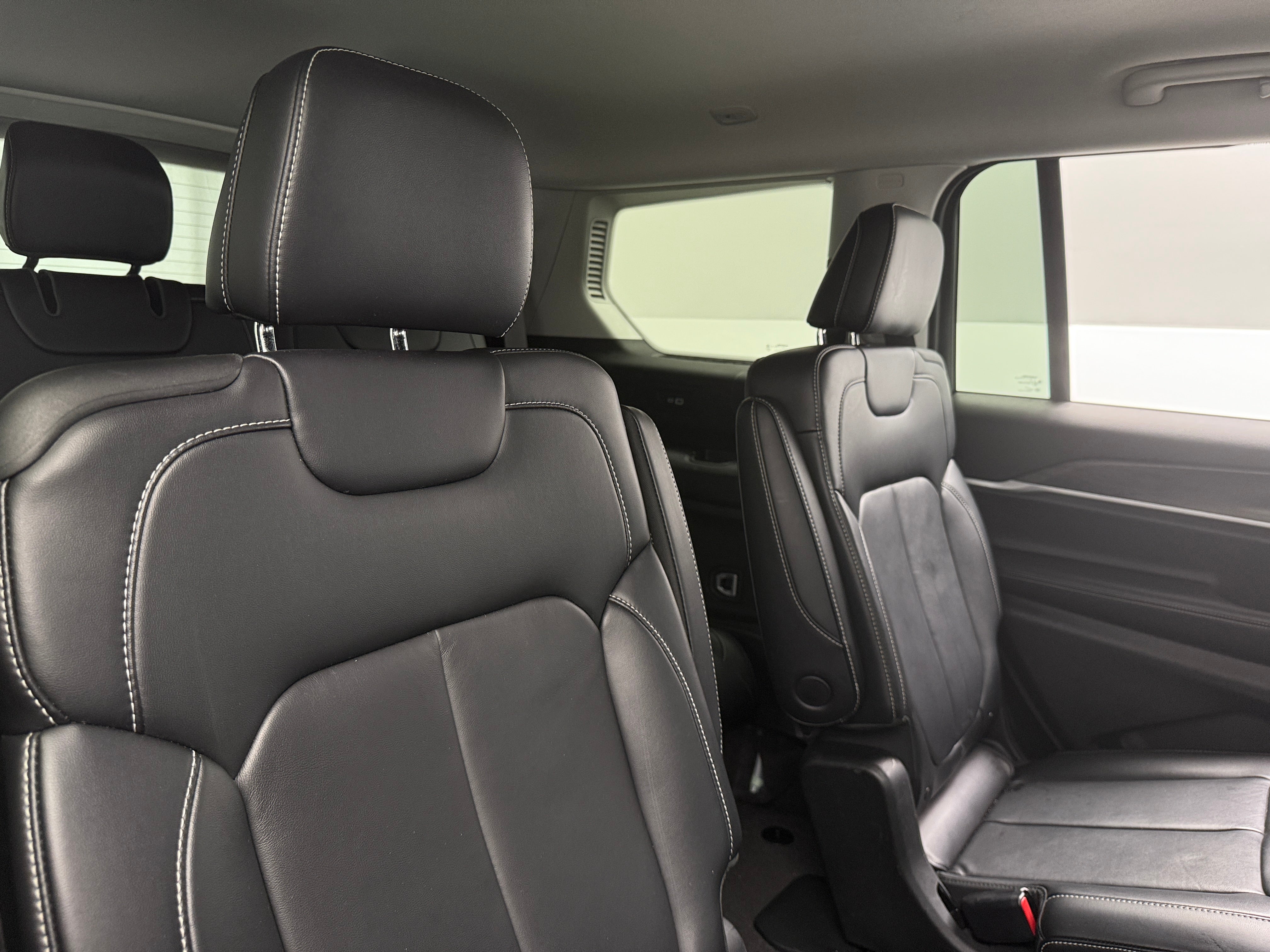 2021 Jeep Grand Cherokee L Limited Edition 5