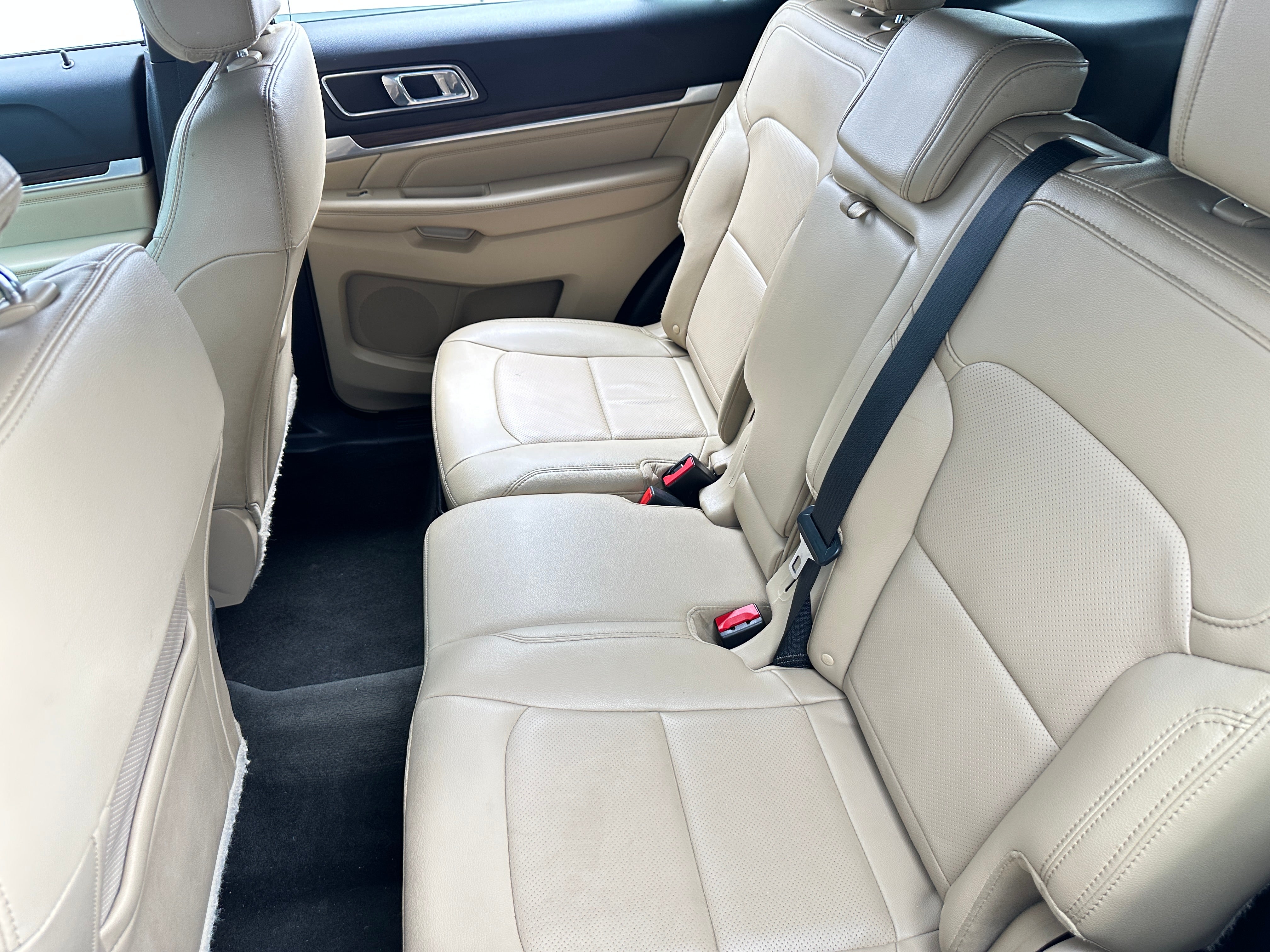 2016 Ford Explorer Limited 5