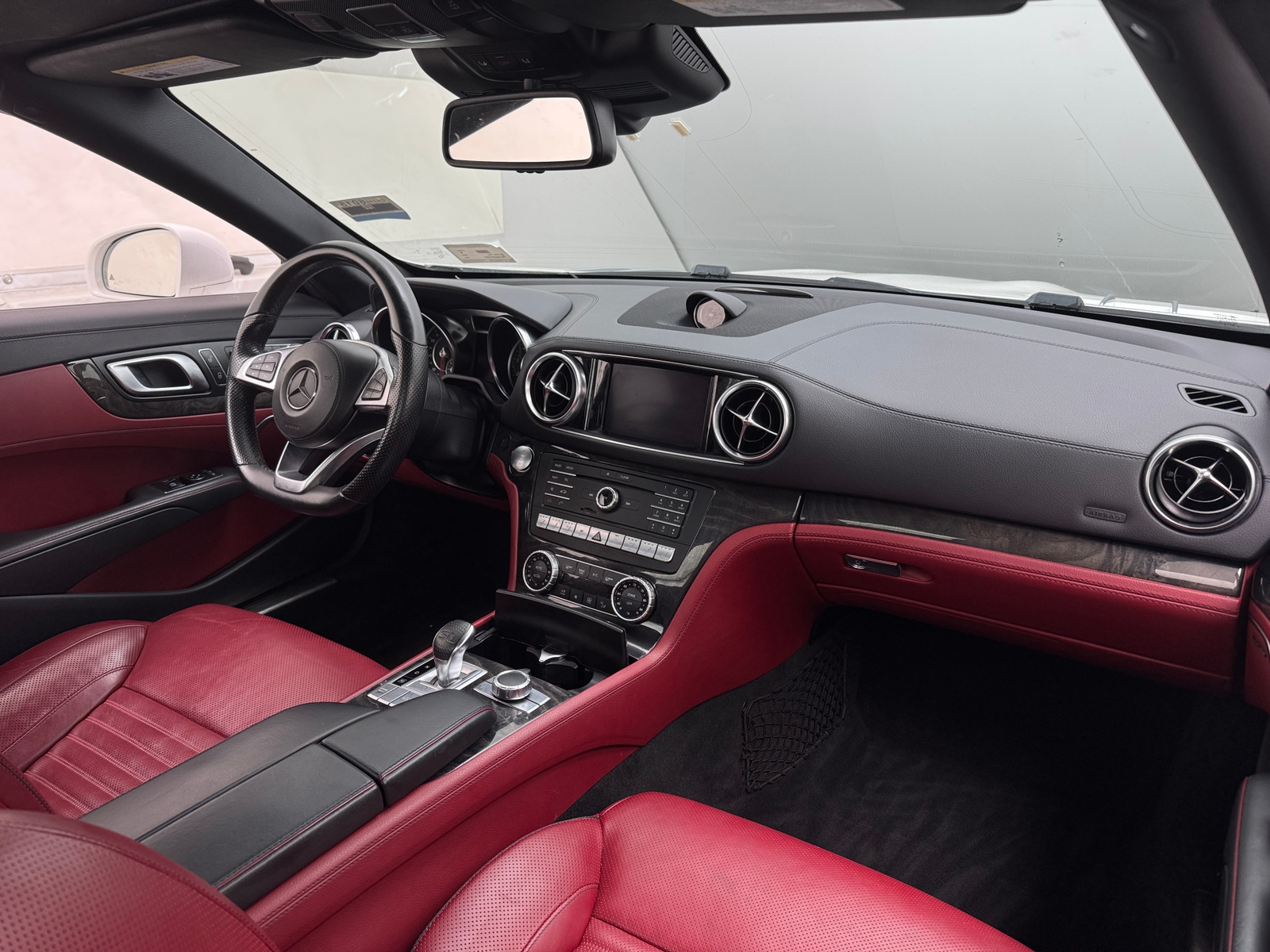 Thumbnail: 2017 Mercedes-Benz SL-Class - 2