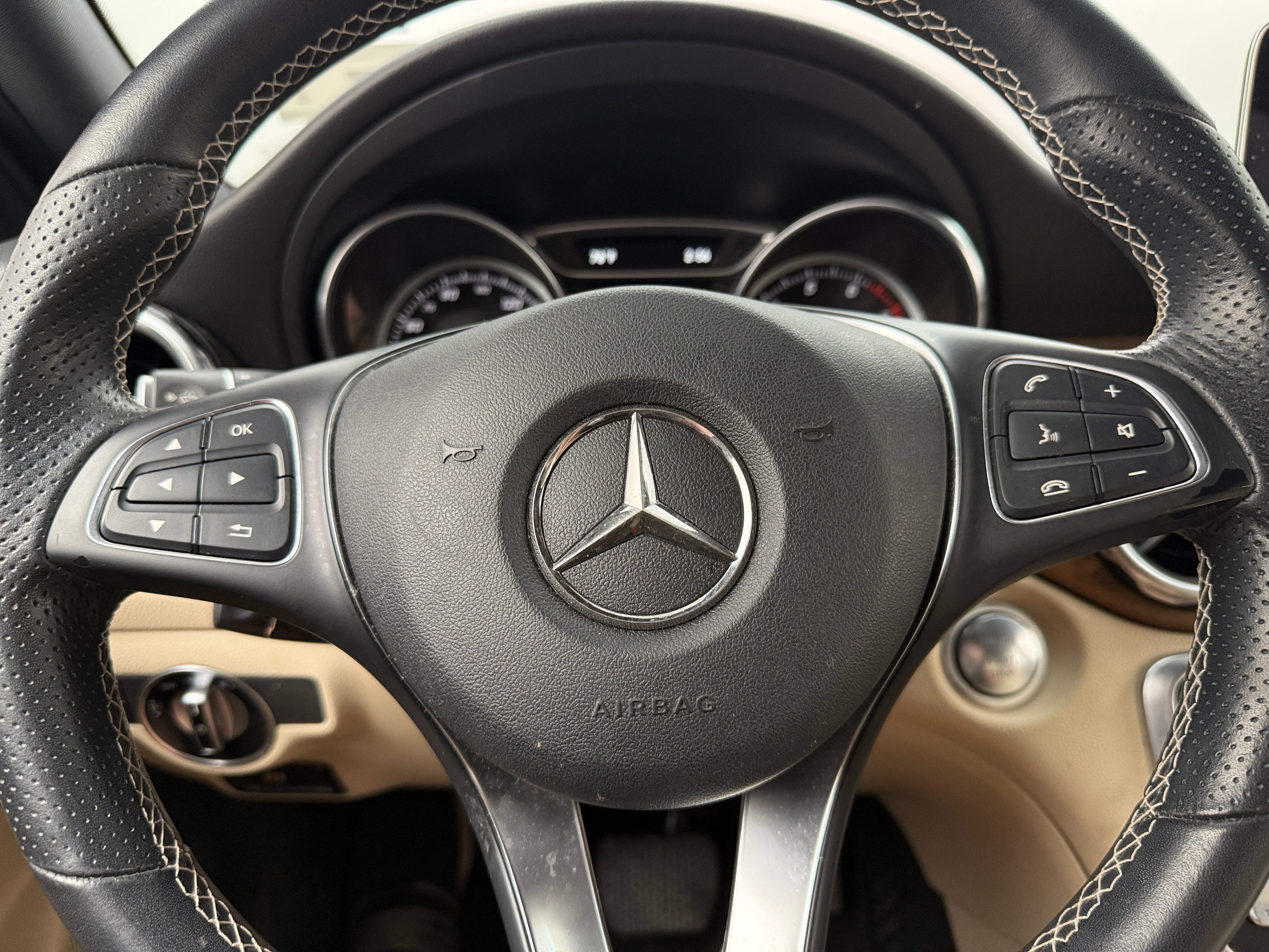2019 Mercedes-Benz GLA 250 4MATIC 4