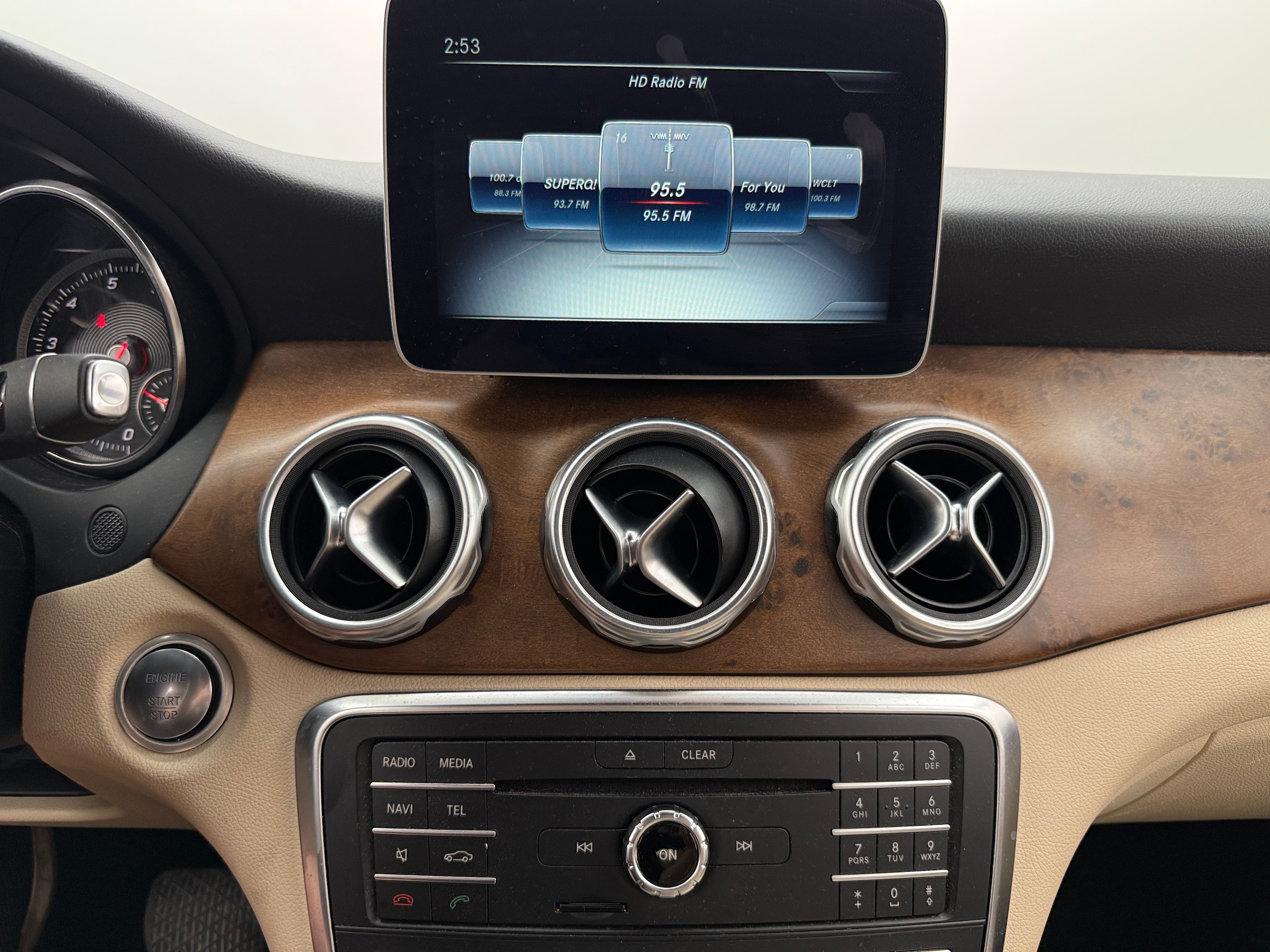 2019 Mercedes-Benz GLA 250 4MATIC 3