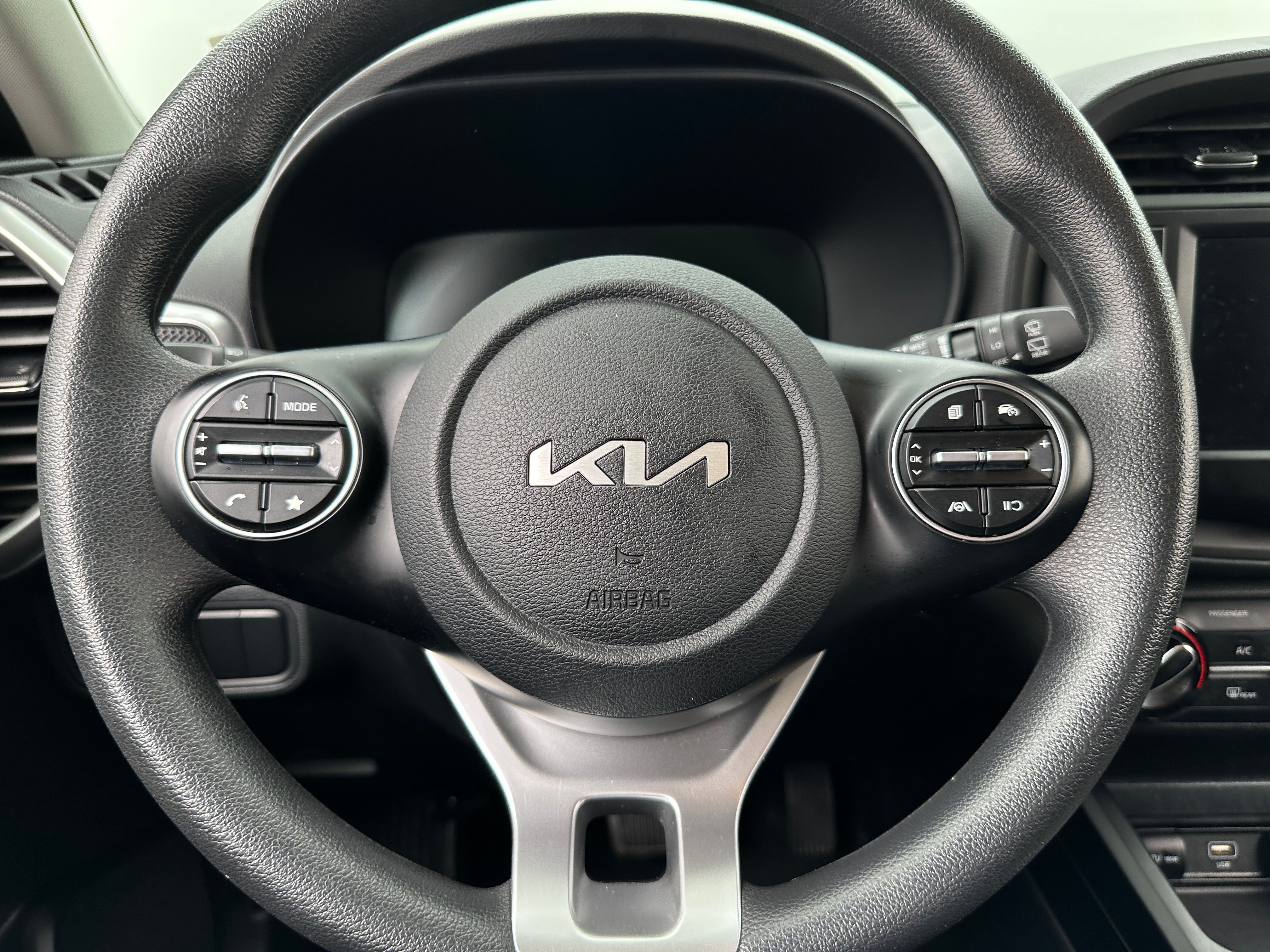 2024 Kia Soul LX 5