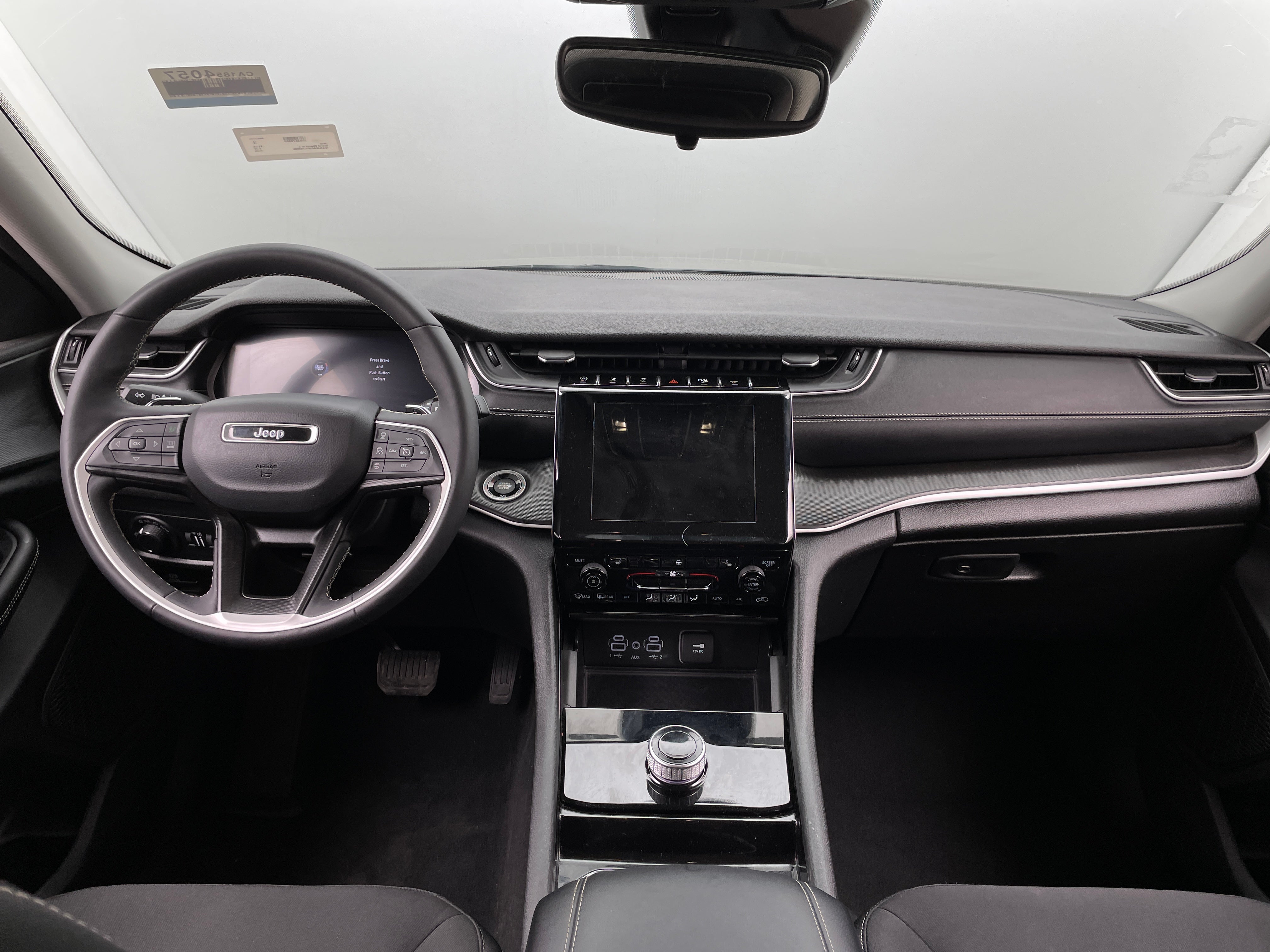 2023 Jeep Grand Cherokee L Laredo 3