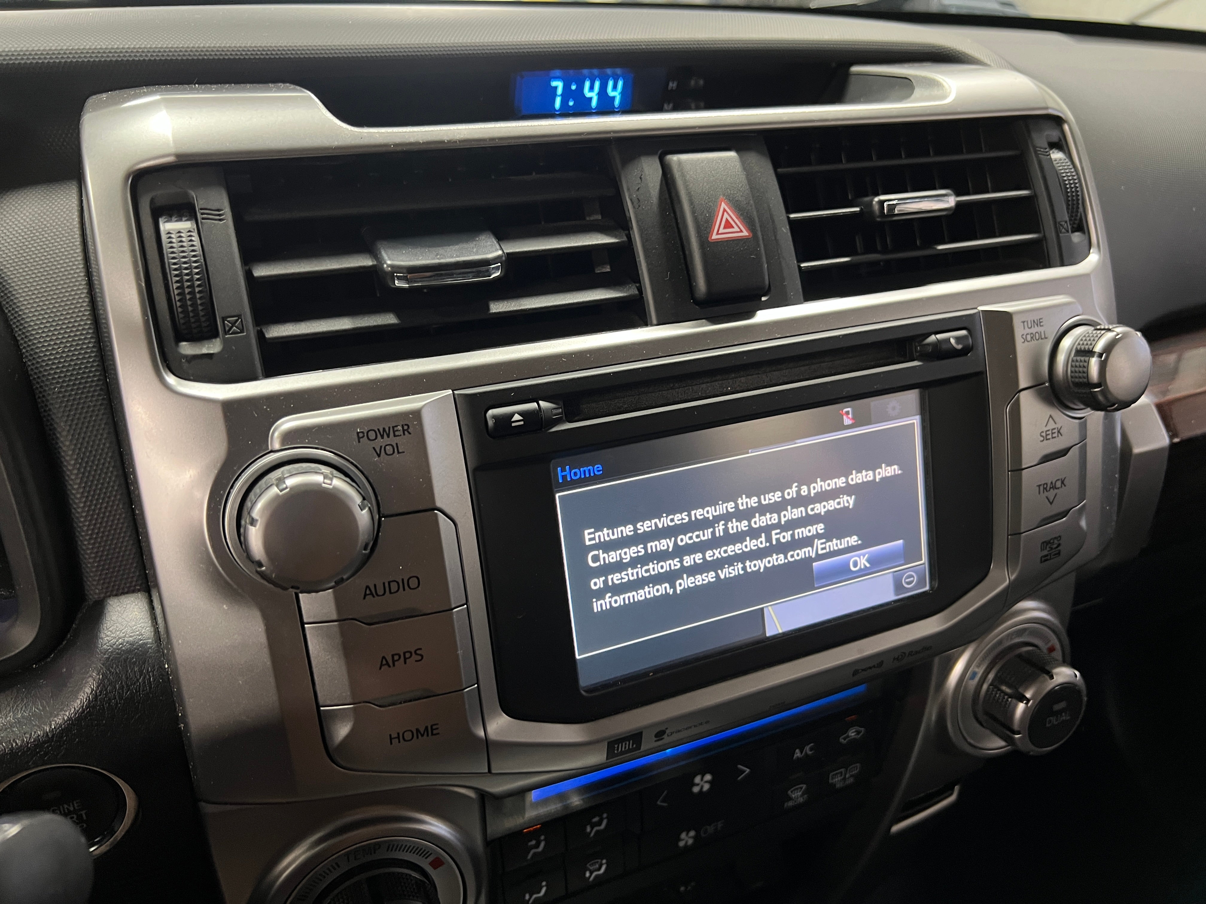 2019 Toyota 4Runner Limited 3