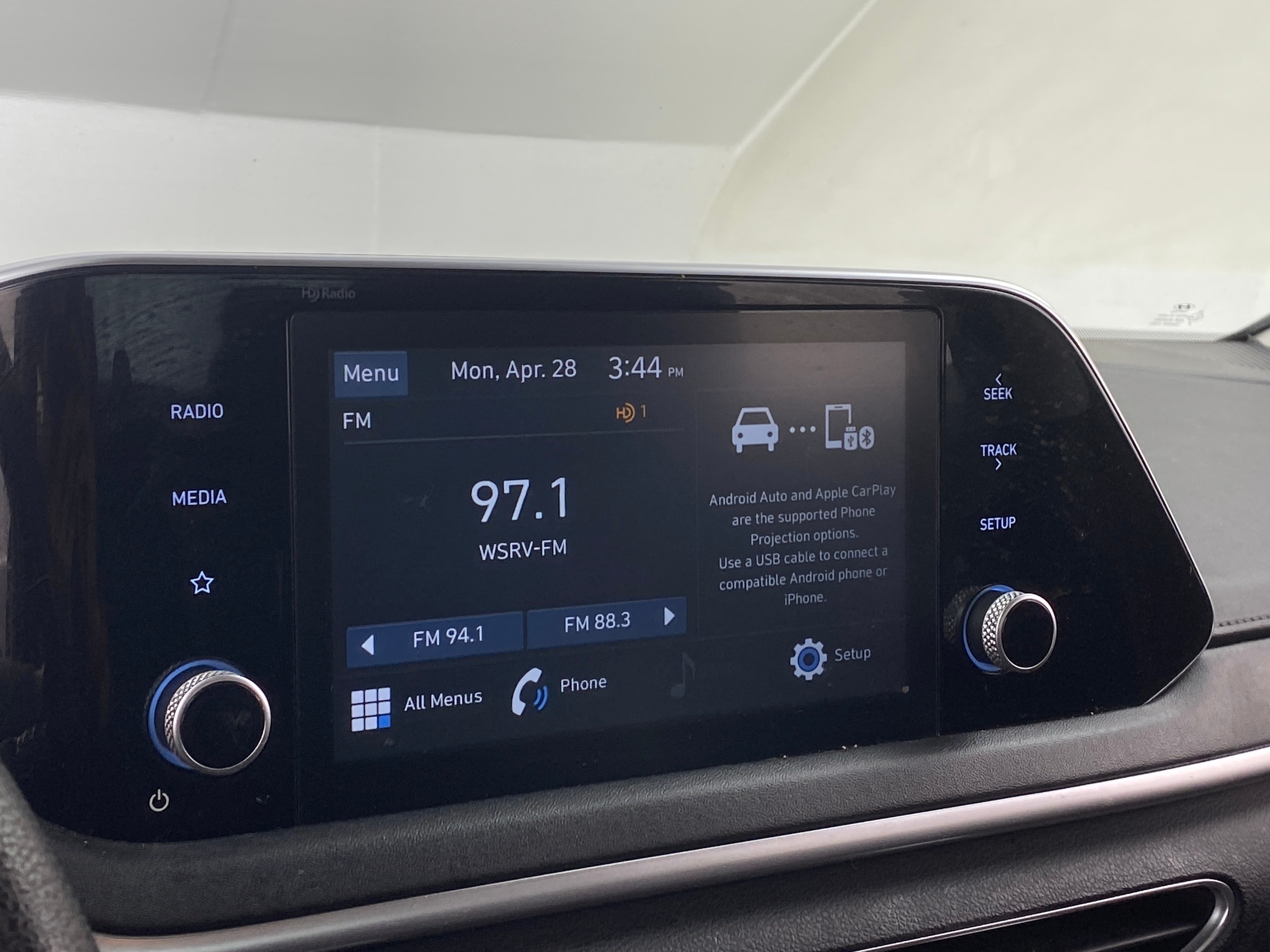 2020 Hyundai Sonata SE 4