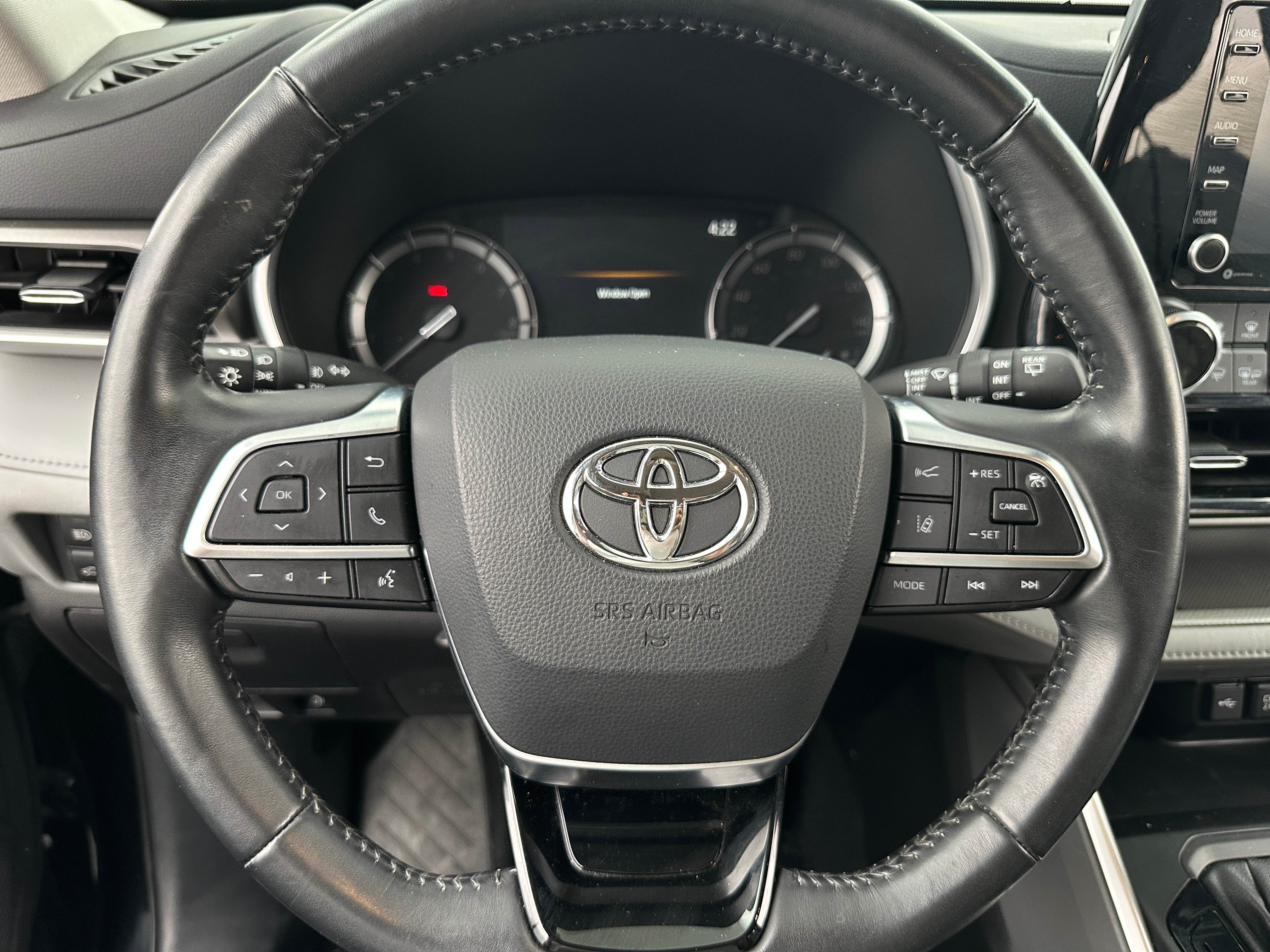 2021 Toyota Highlander XLE 4