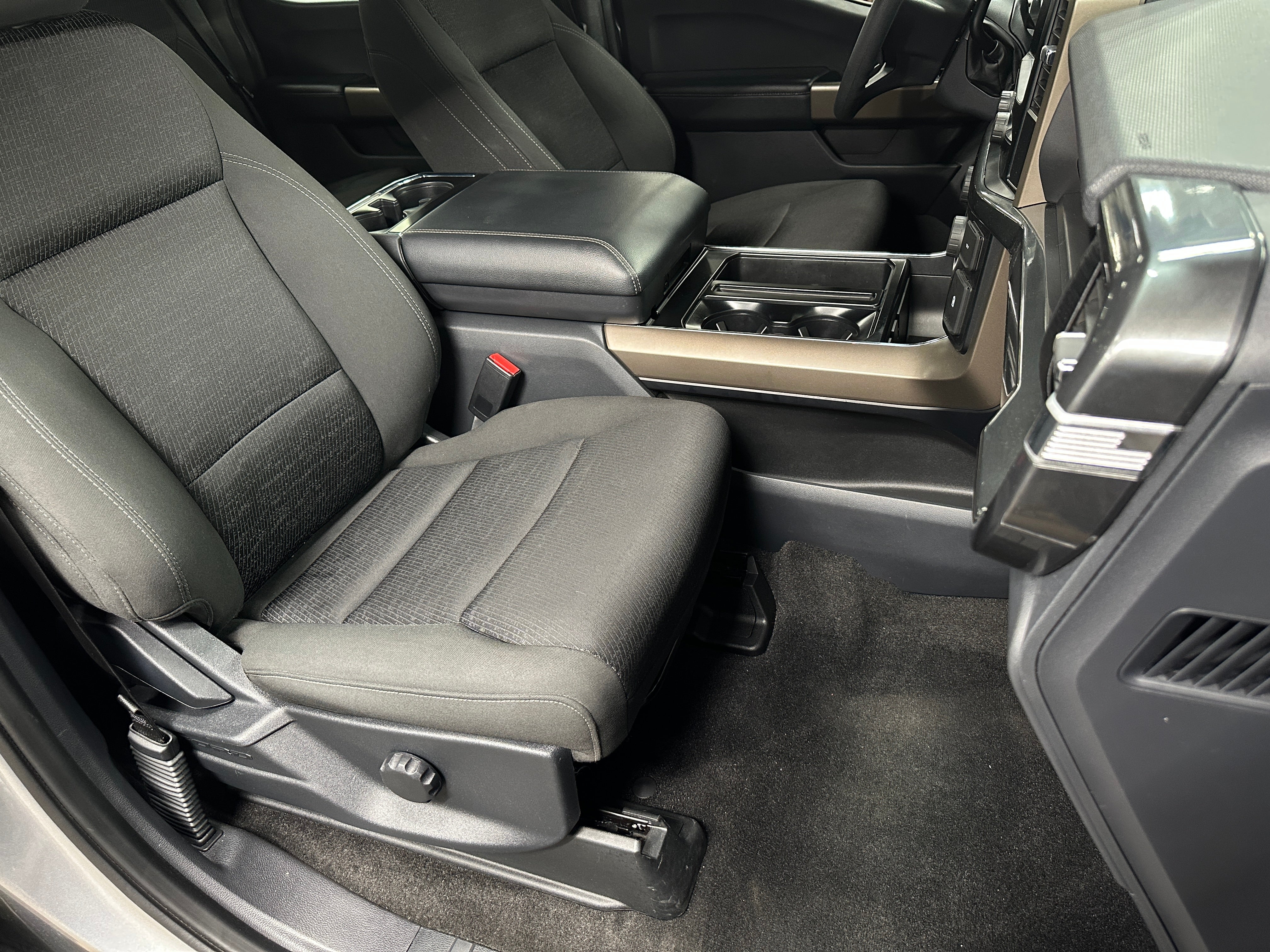2023 Ford Econoline E-150 2