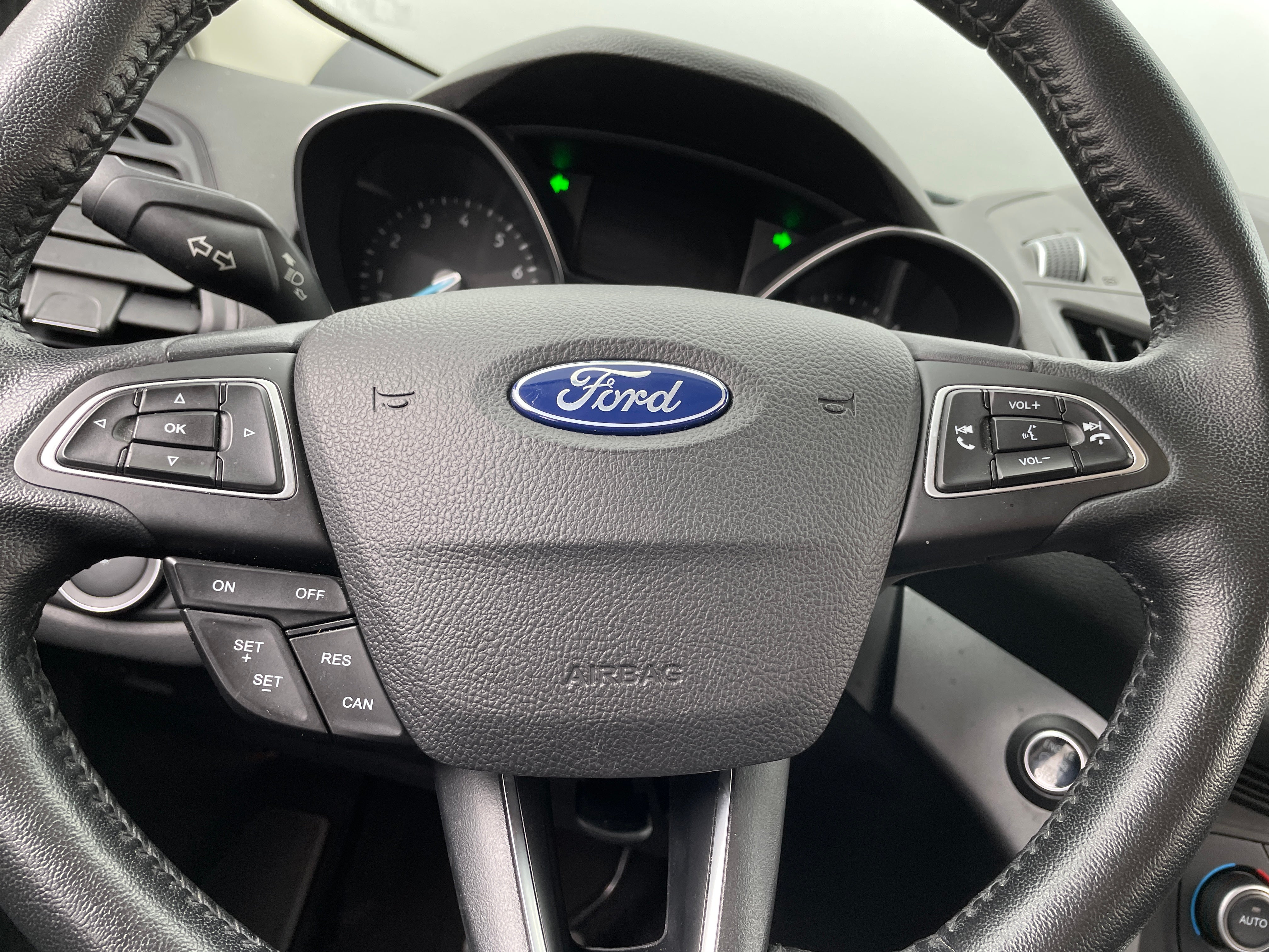 2019 Ford Escape SEL 4