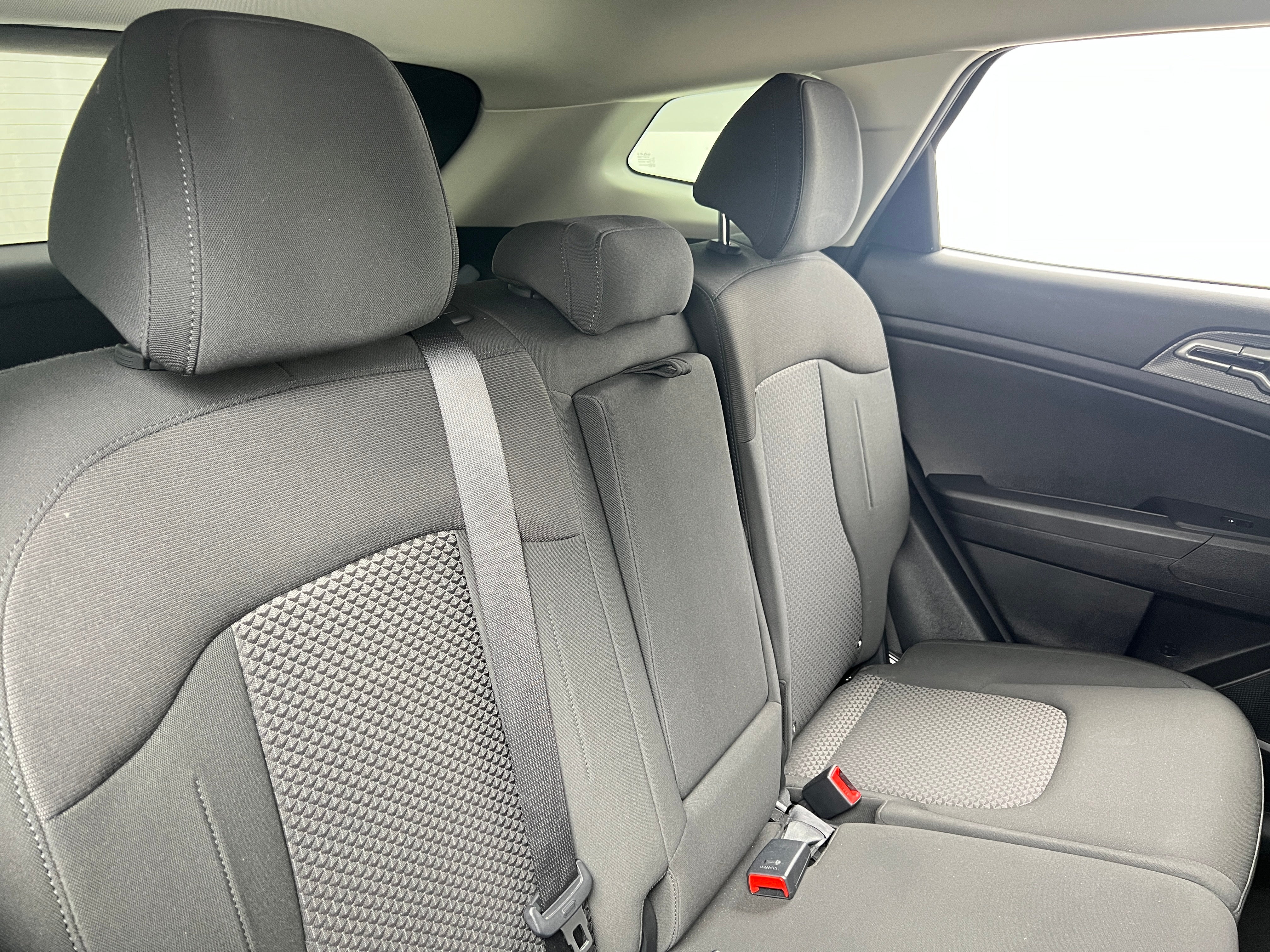 2024 Kia Sportage LX 6