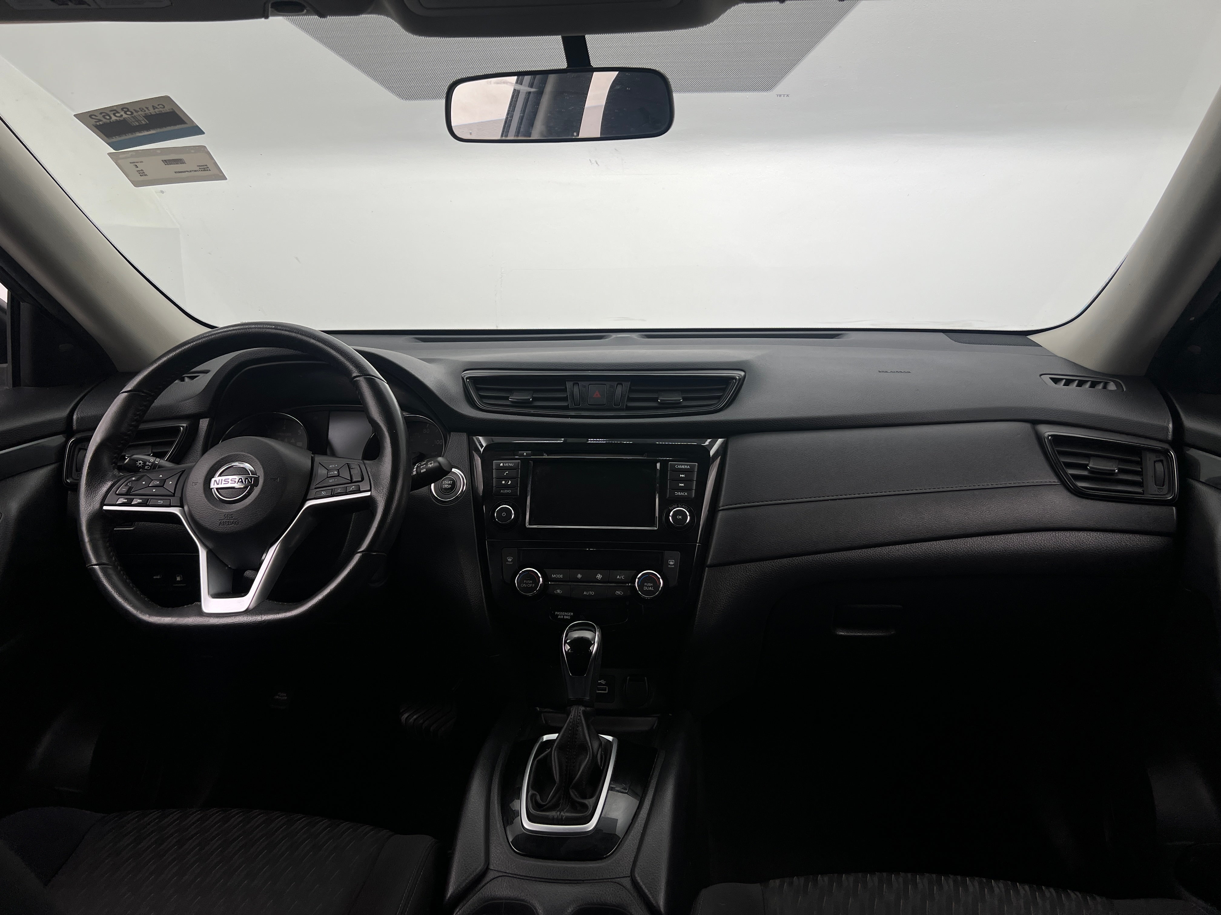 2018 Nissan Rogue SV 3