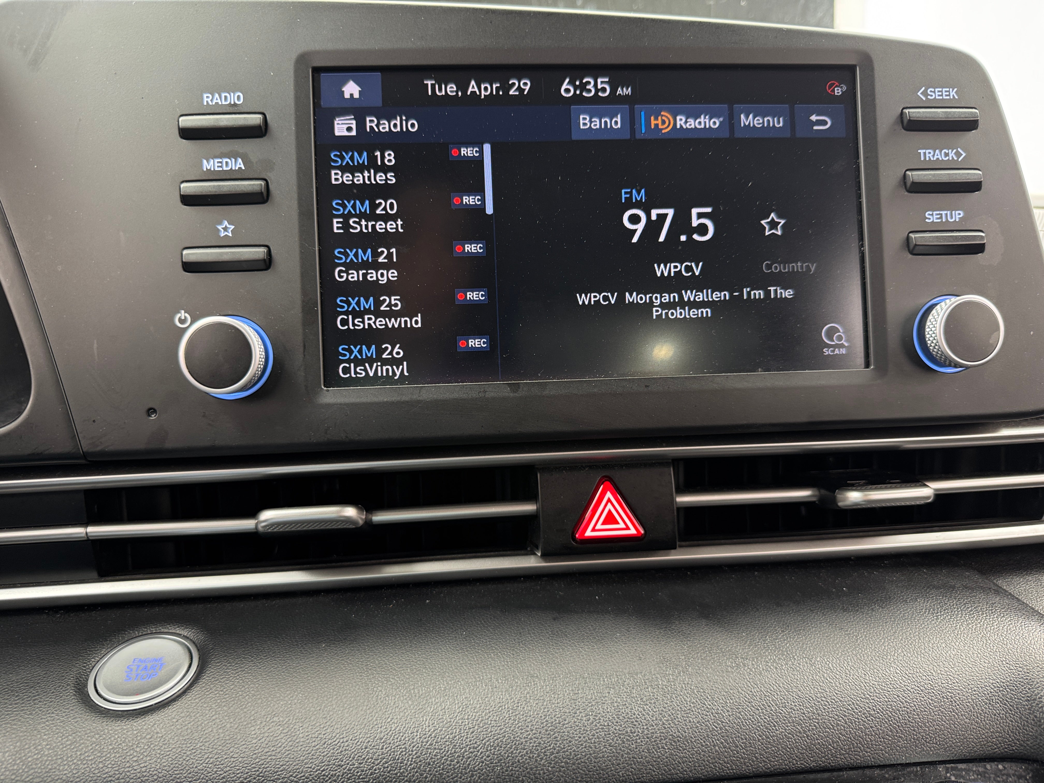 2023 Hyundai Elantra SEL 4