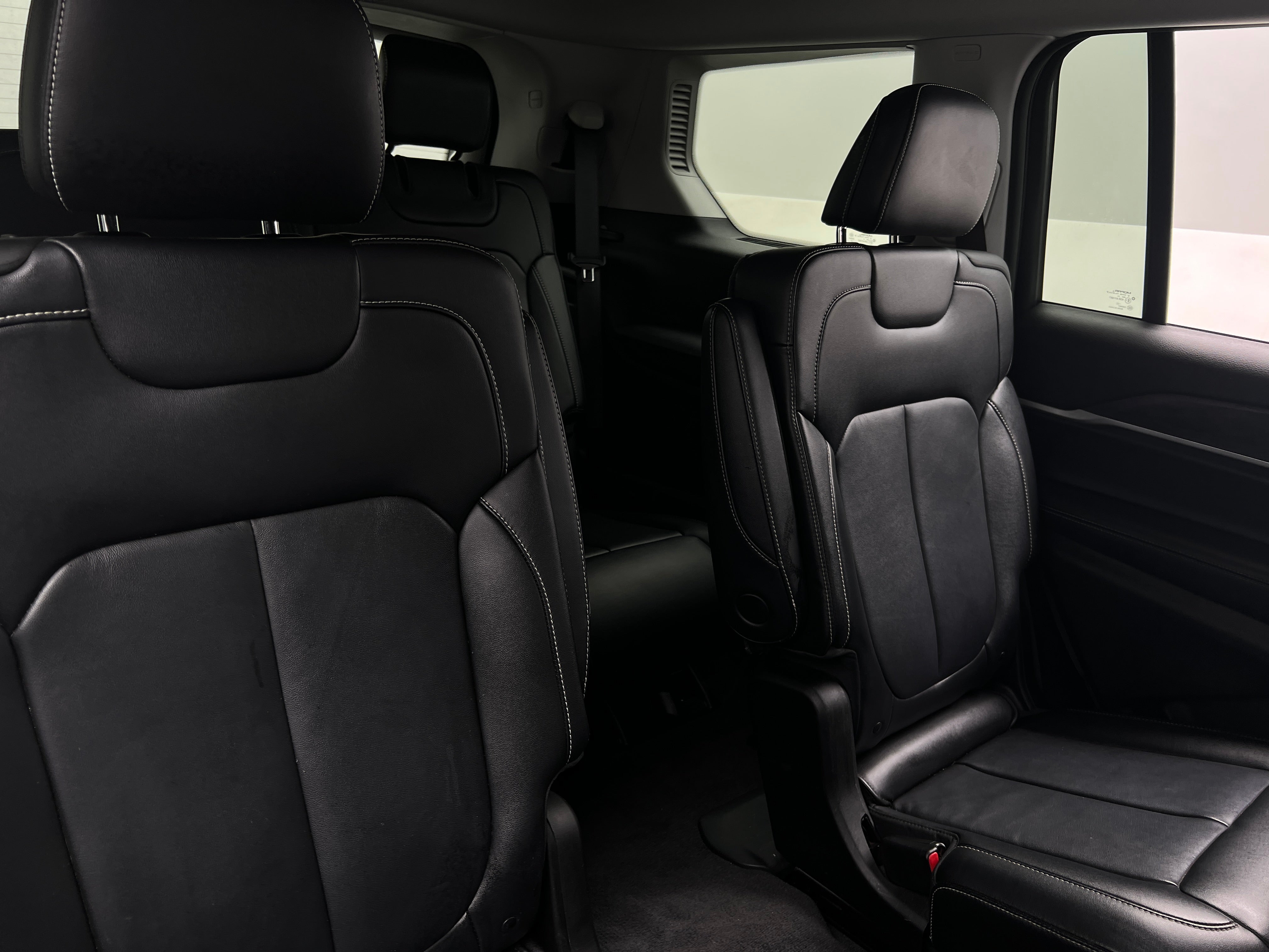 2021 Jeep Grand Cherokee L Limited Edition 5