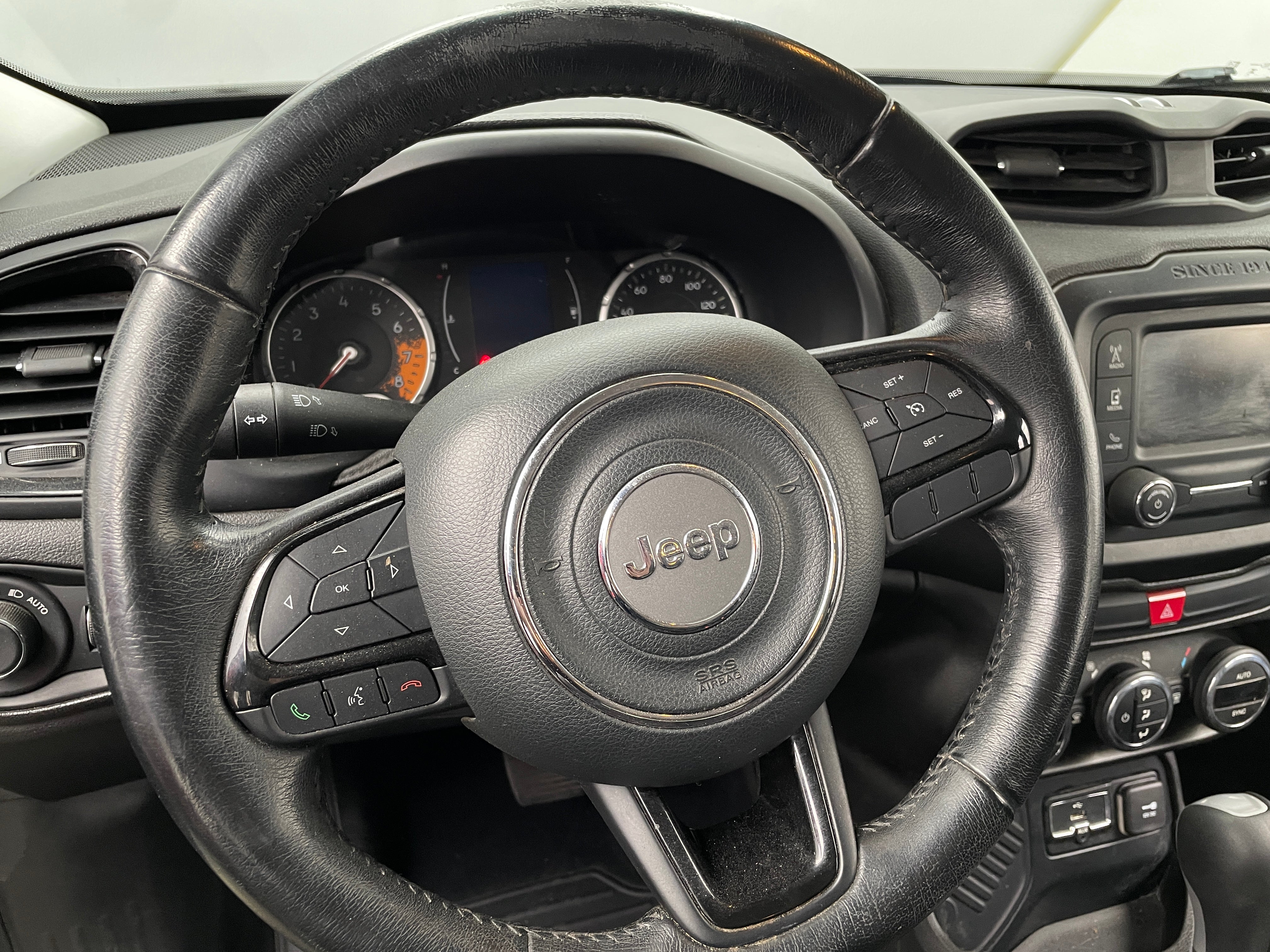 2017 Jeep Renegade Altitude 5