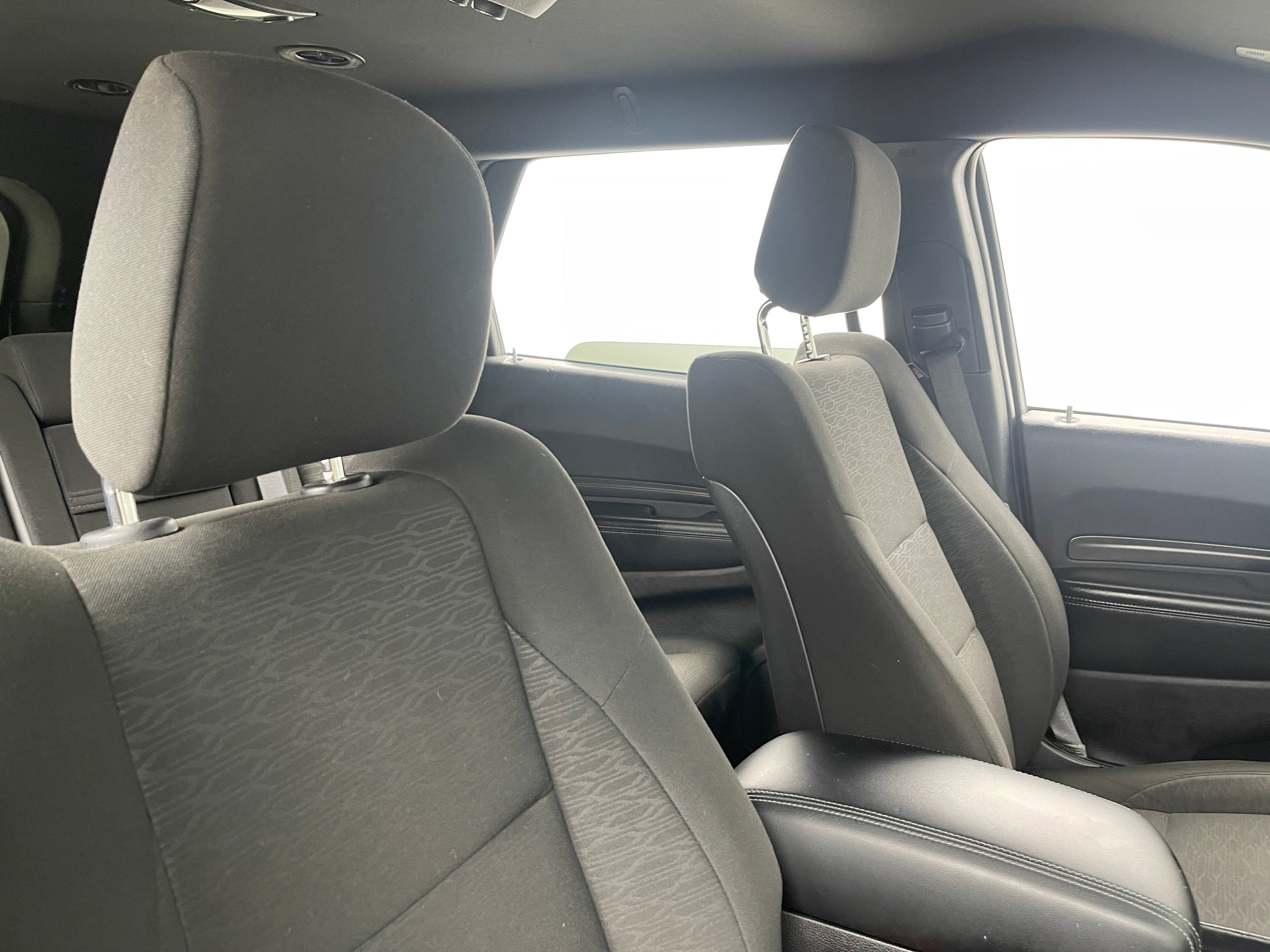 2023 Dodge Durango SXT 2