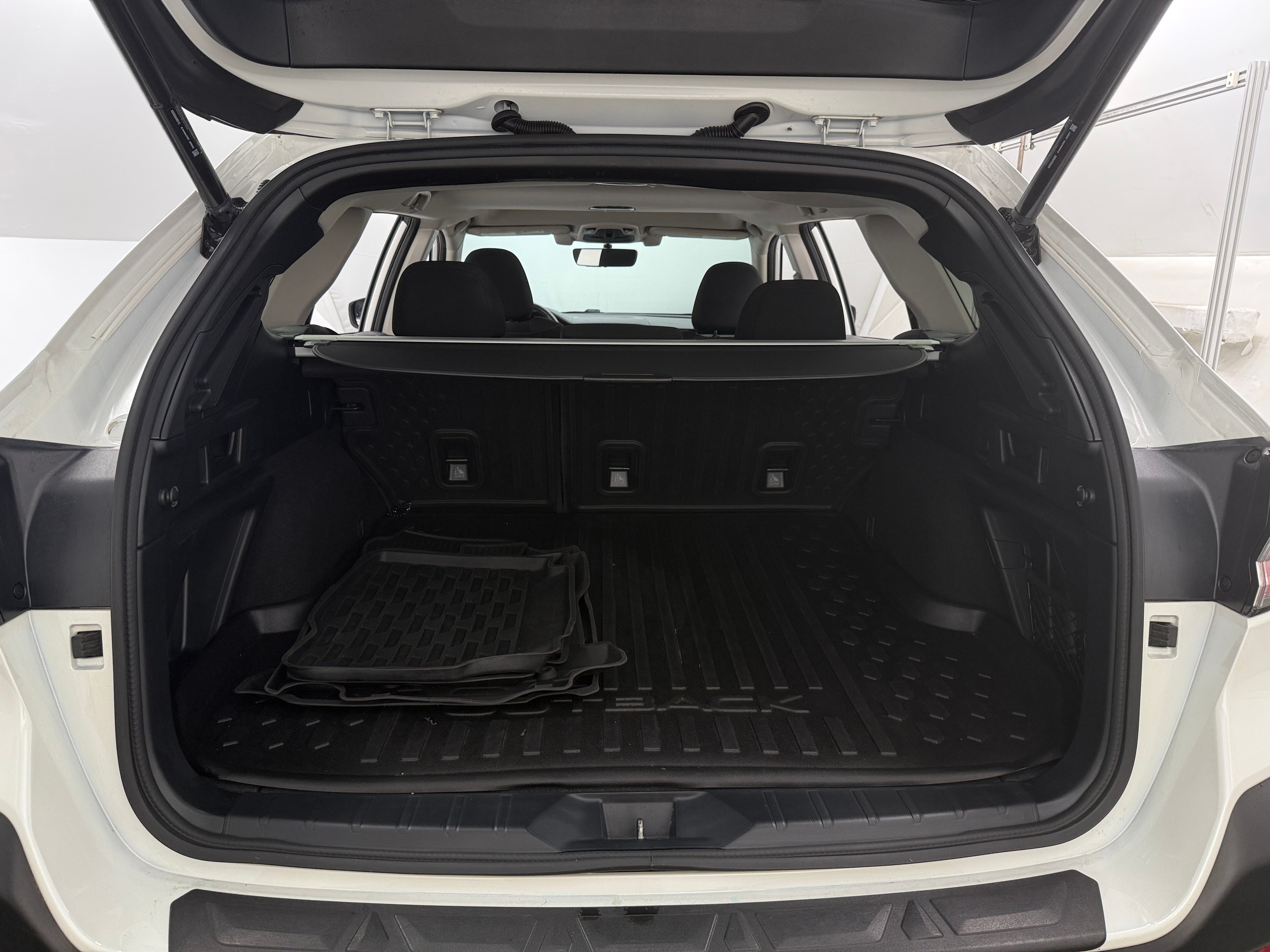 2022 Subaru Outback Premium 7