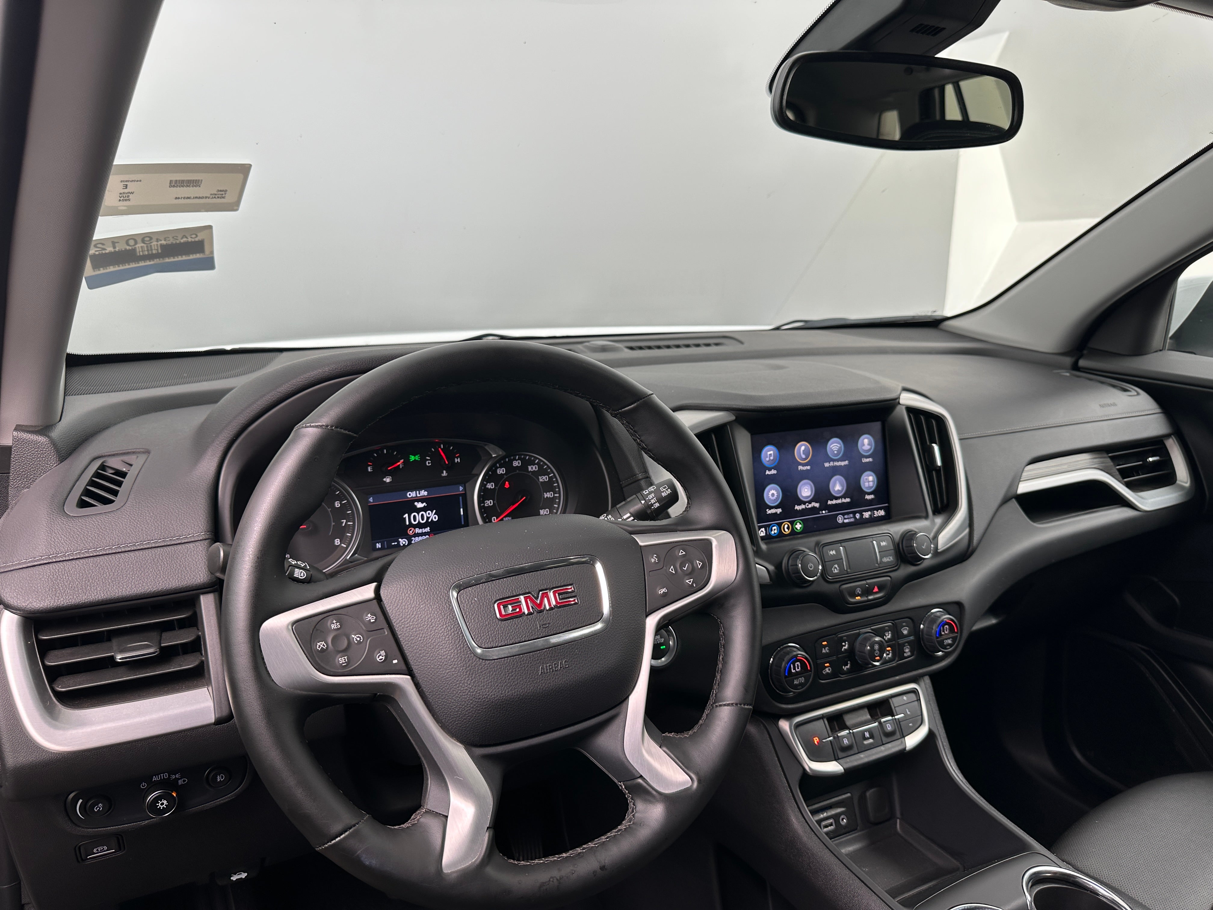 2024 GMC Terrain SLT 2