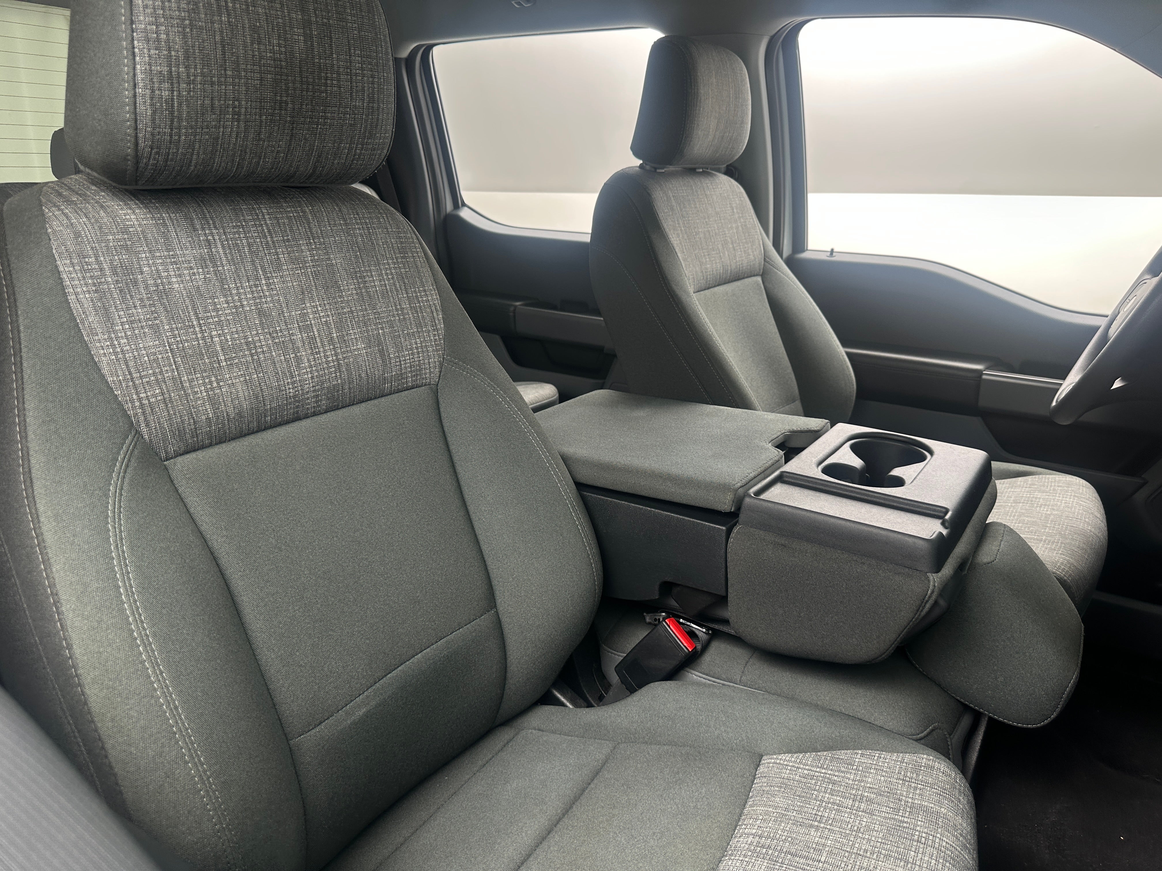 2023 Ford Econoline E-150 2