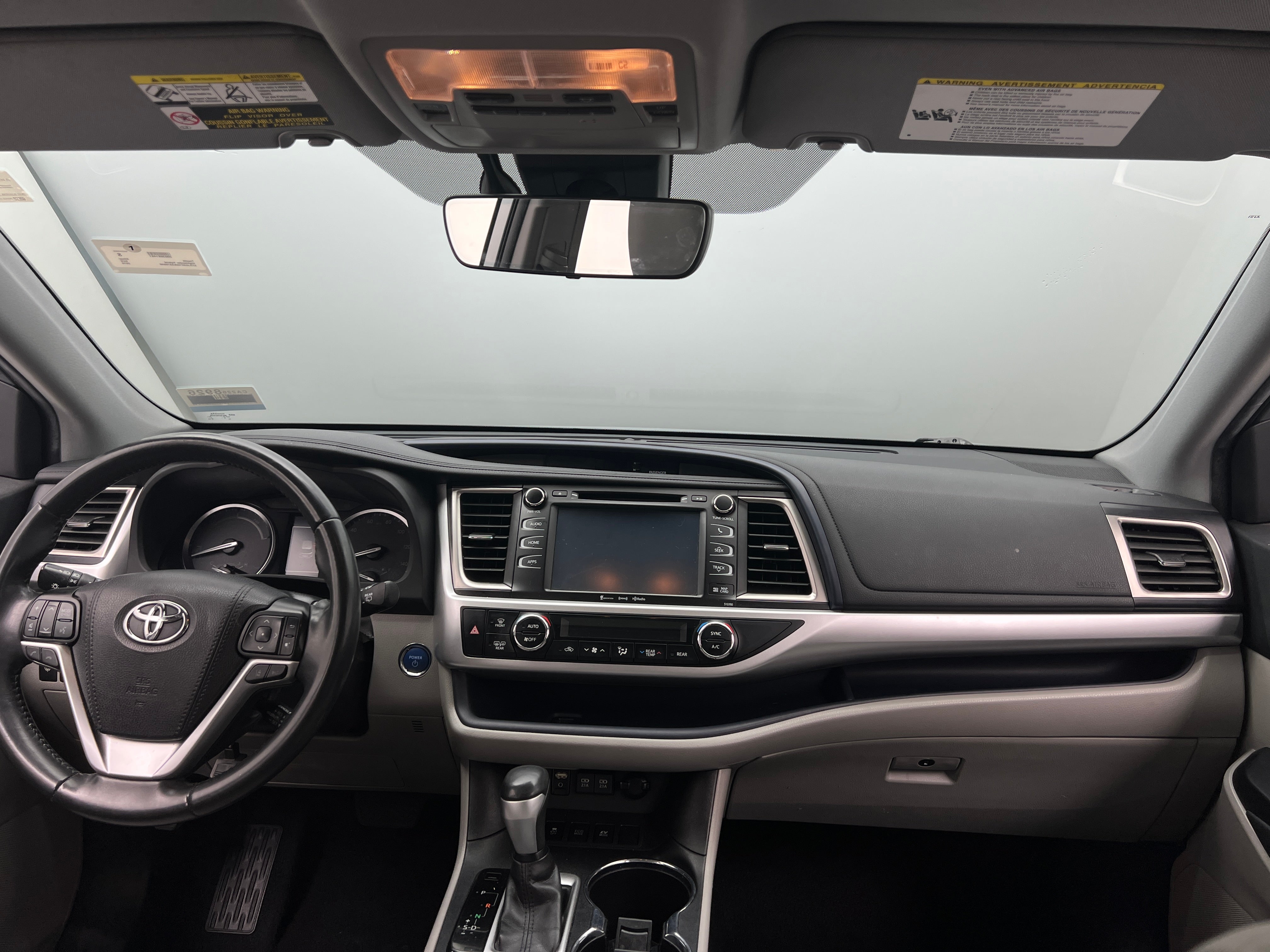 2019 Toyota Highlander XLE 2