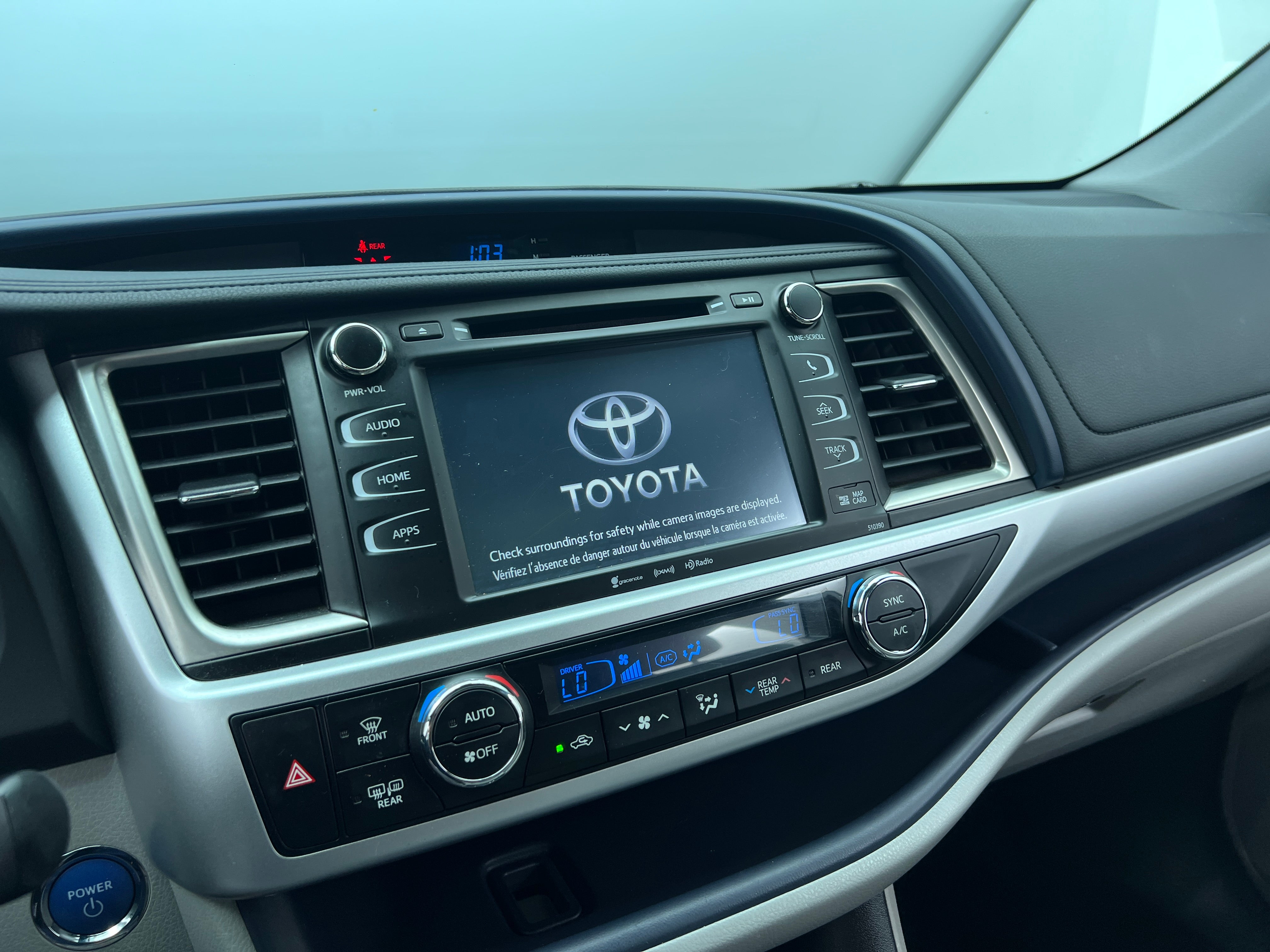 2019 Toyota Highlander XLE 3