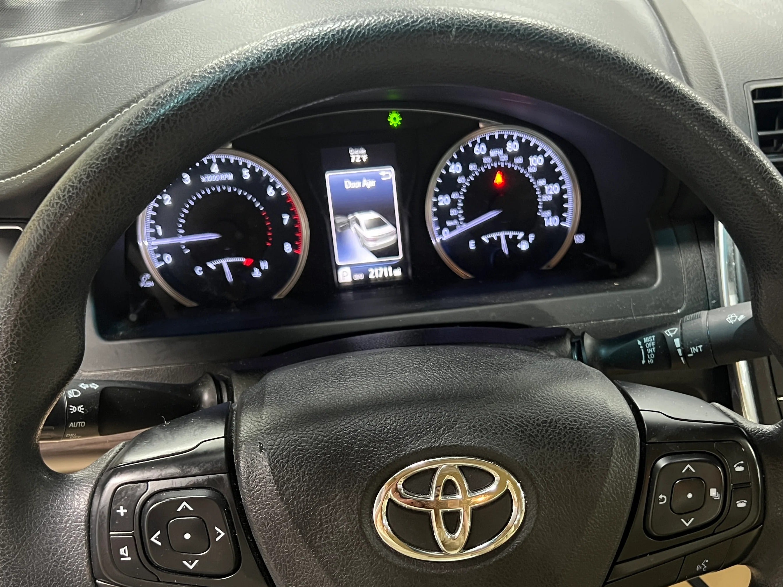 2016 Toyota Camry LE 5