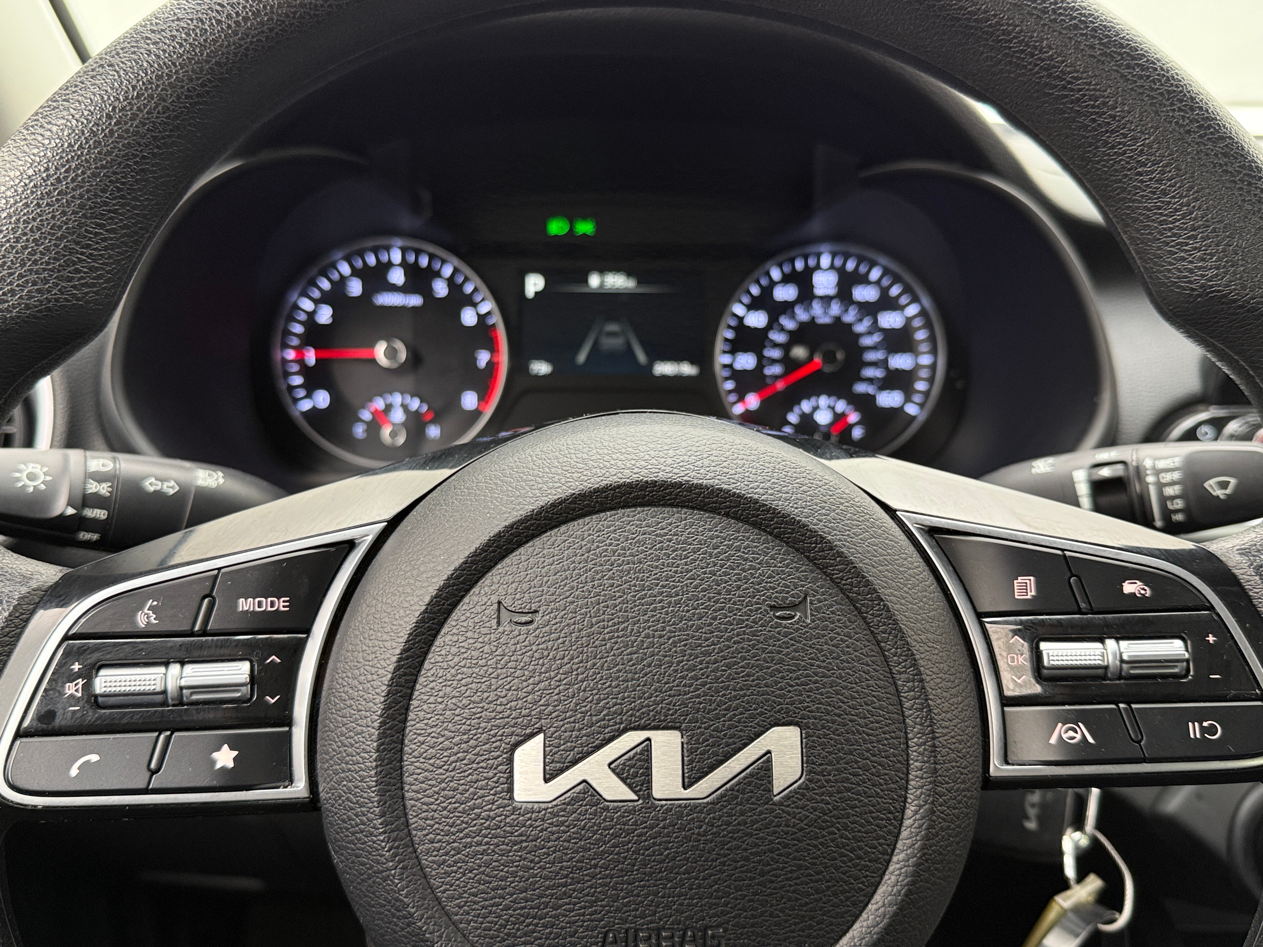 2024 Kia Forte LXS 5