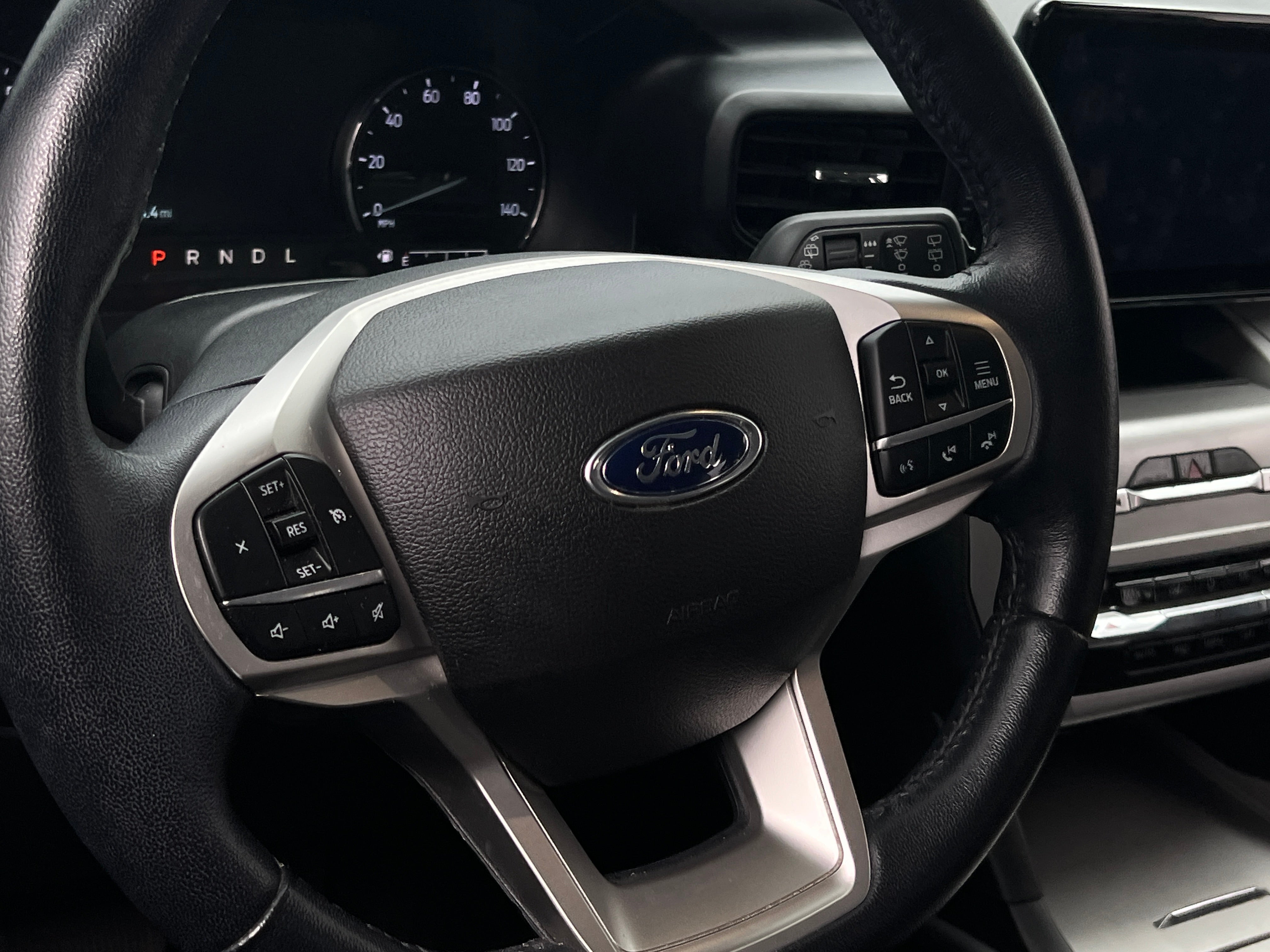 2022 Ford Explorer XLT 5