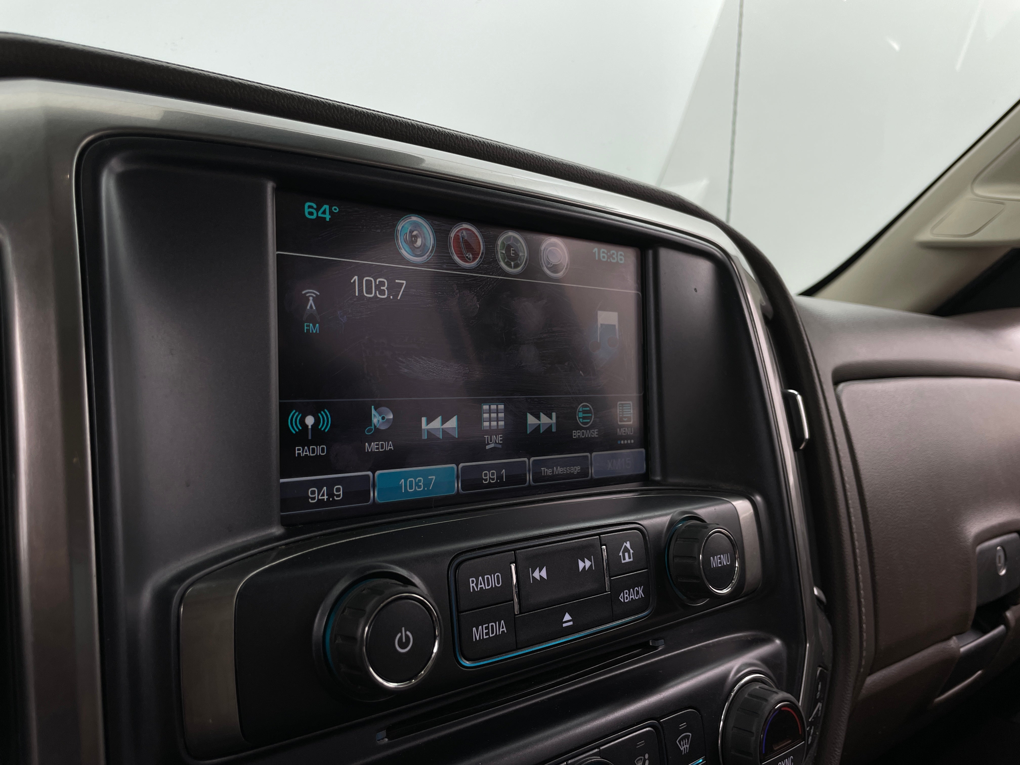 2018 Chevrolet Silverado 1500 LTZ 3