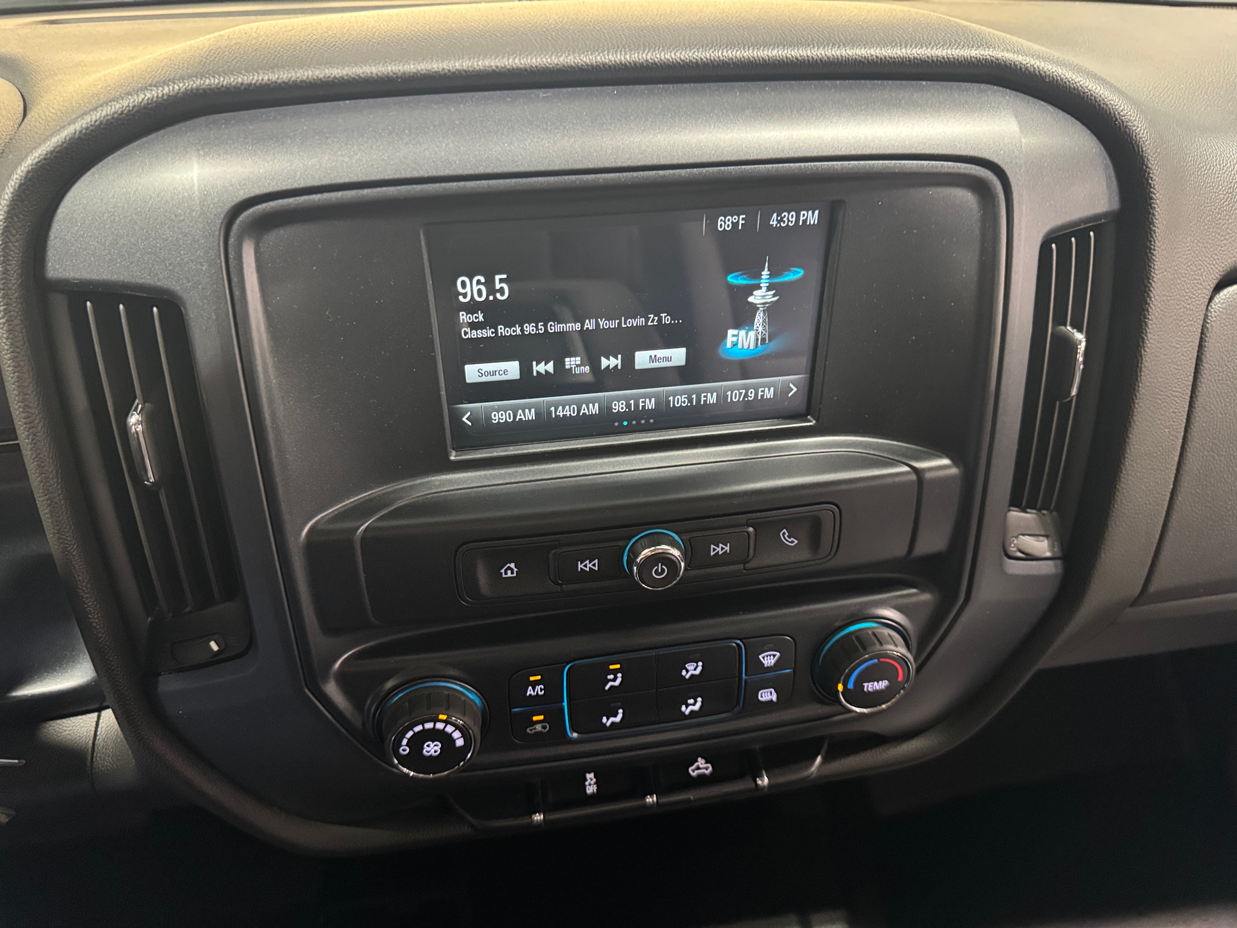 2019 GMC Sierra 2500  4