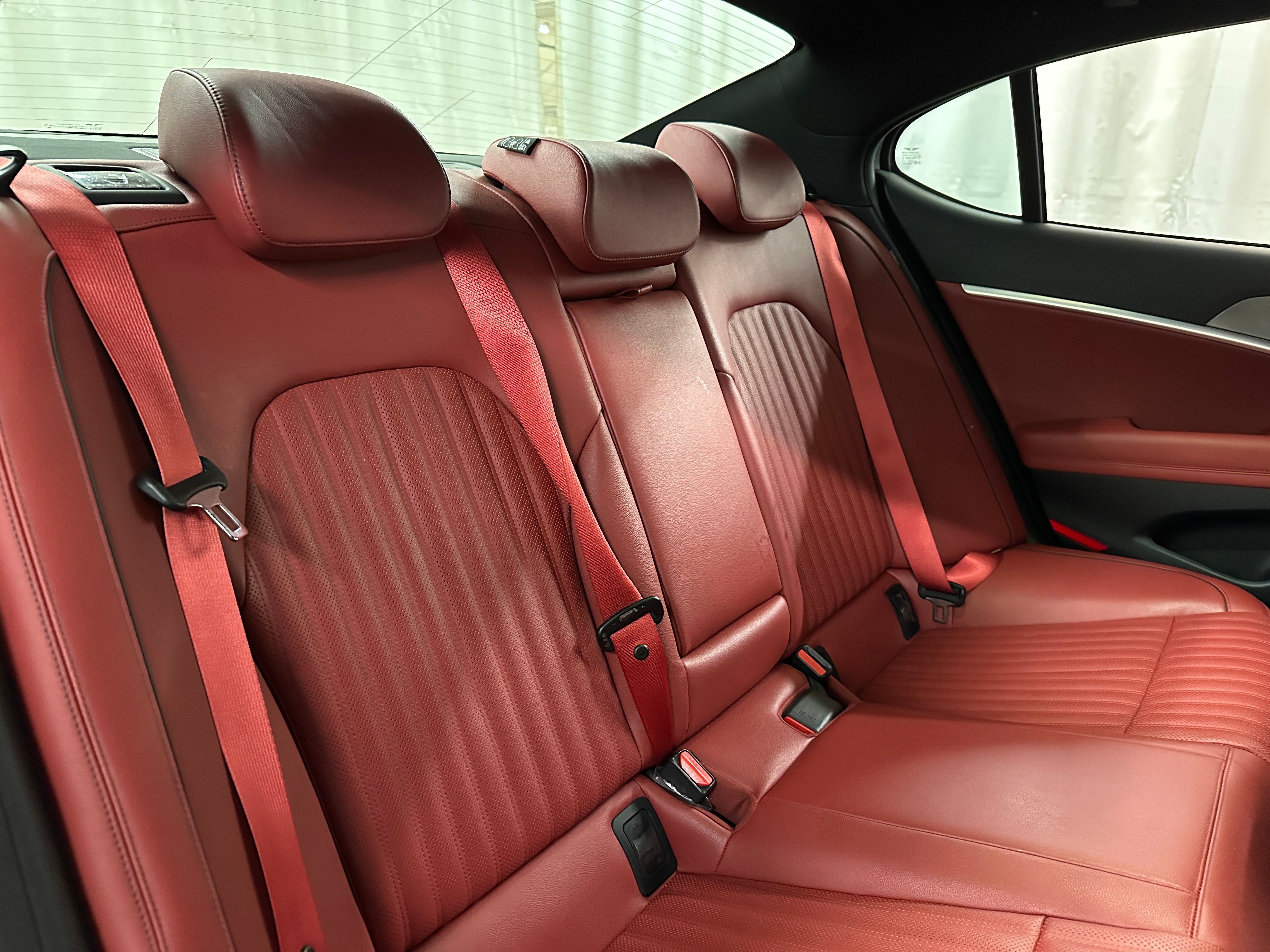 2024 Genesis G70 Sport Advanced 5