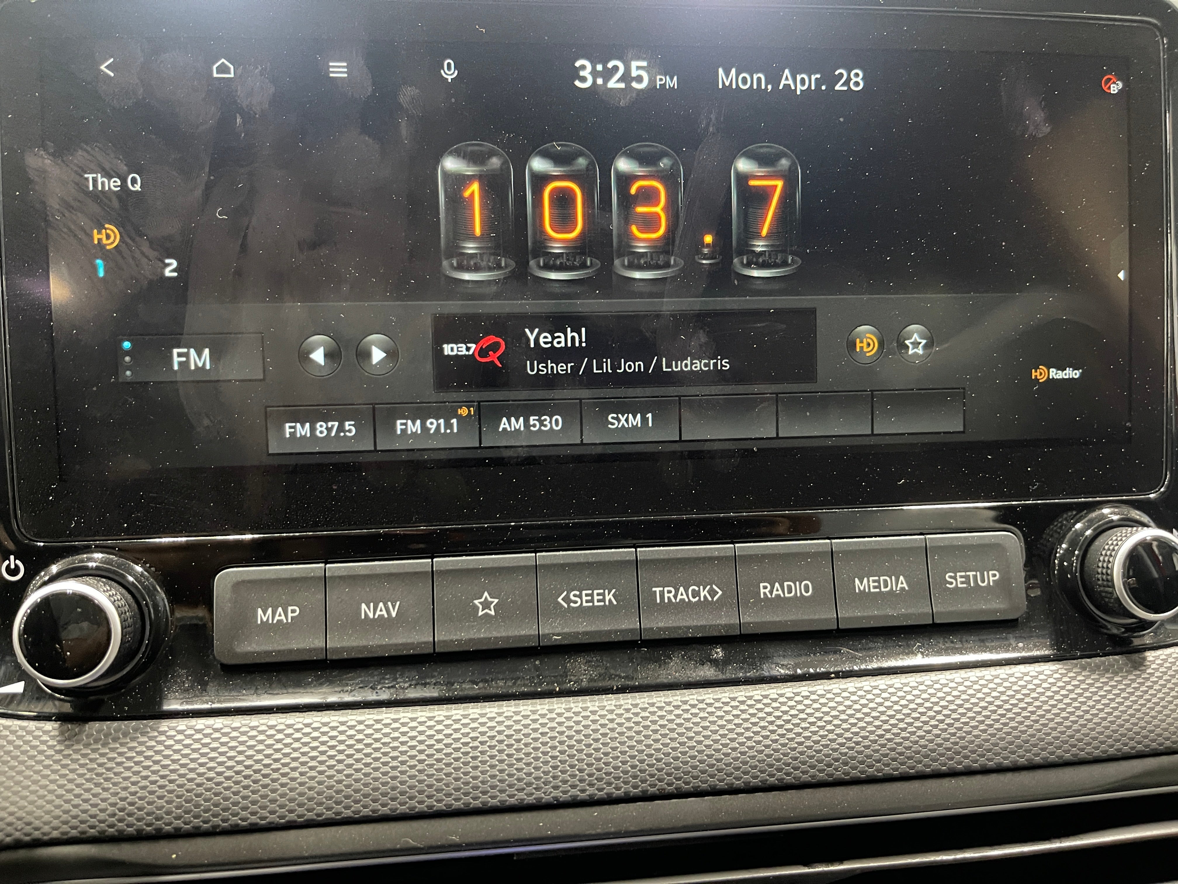 2022 Hyundai Kona Limited 3