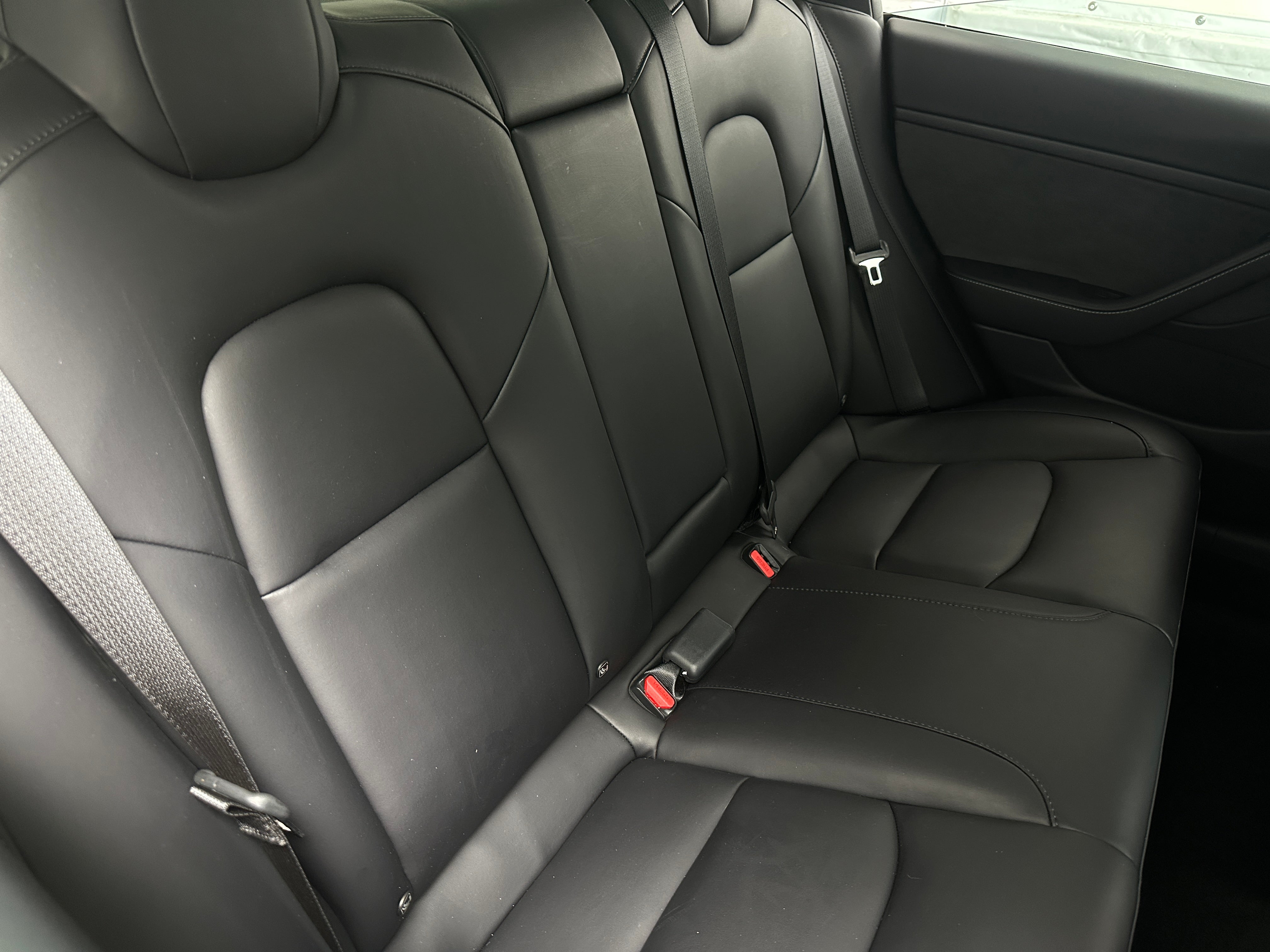 2023 Tesla Model 3 Standard Range 4