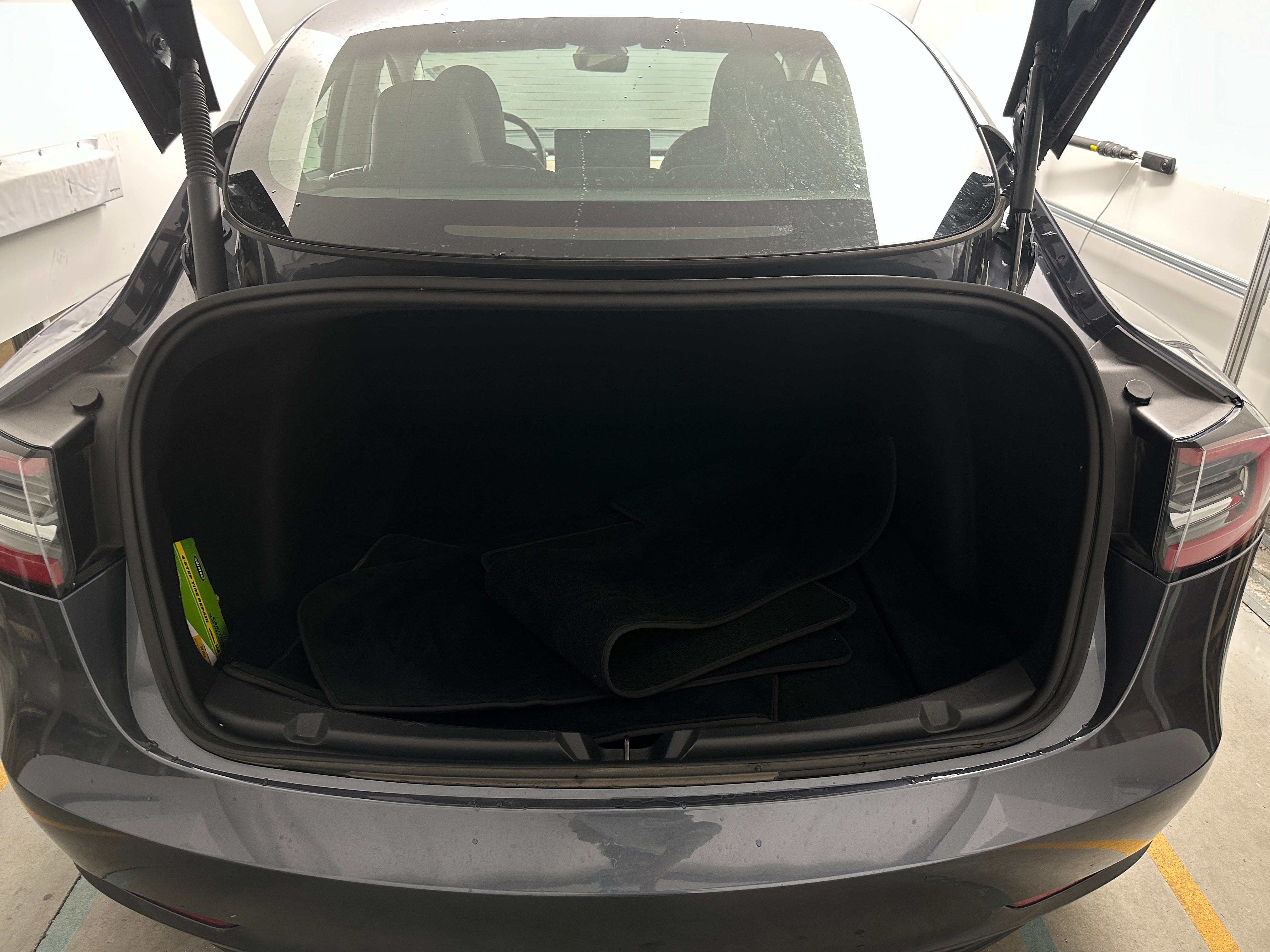 2023 Tesla Model 3 Standard Range 5